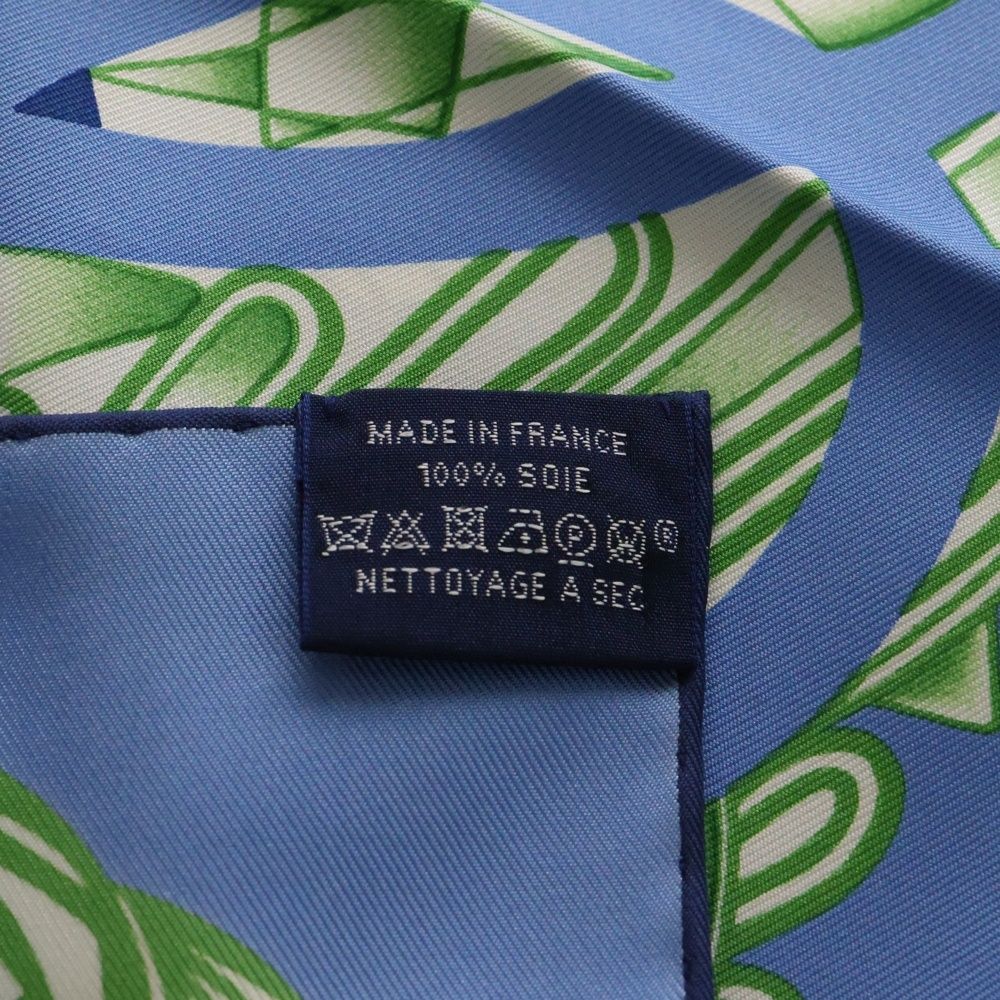 エルメス カレ90 FLEURS DINDIENNES インドの花 スカーフ HERMES (エルメス) カレ90 FLEURS DINDIENNES インドの花 シルク