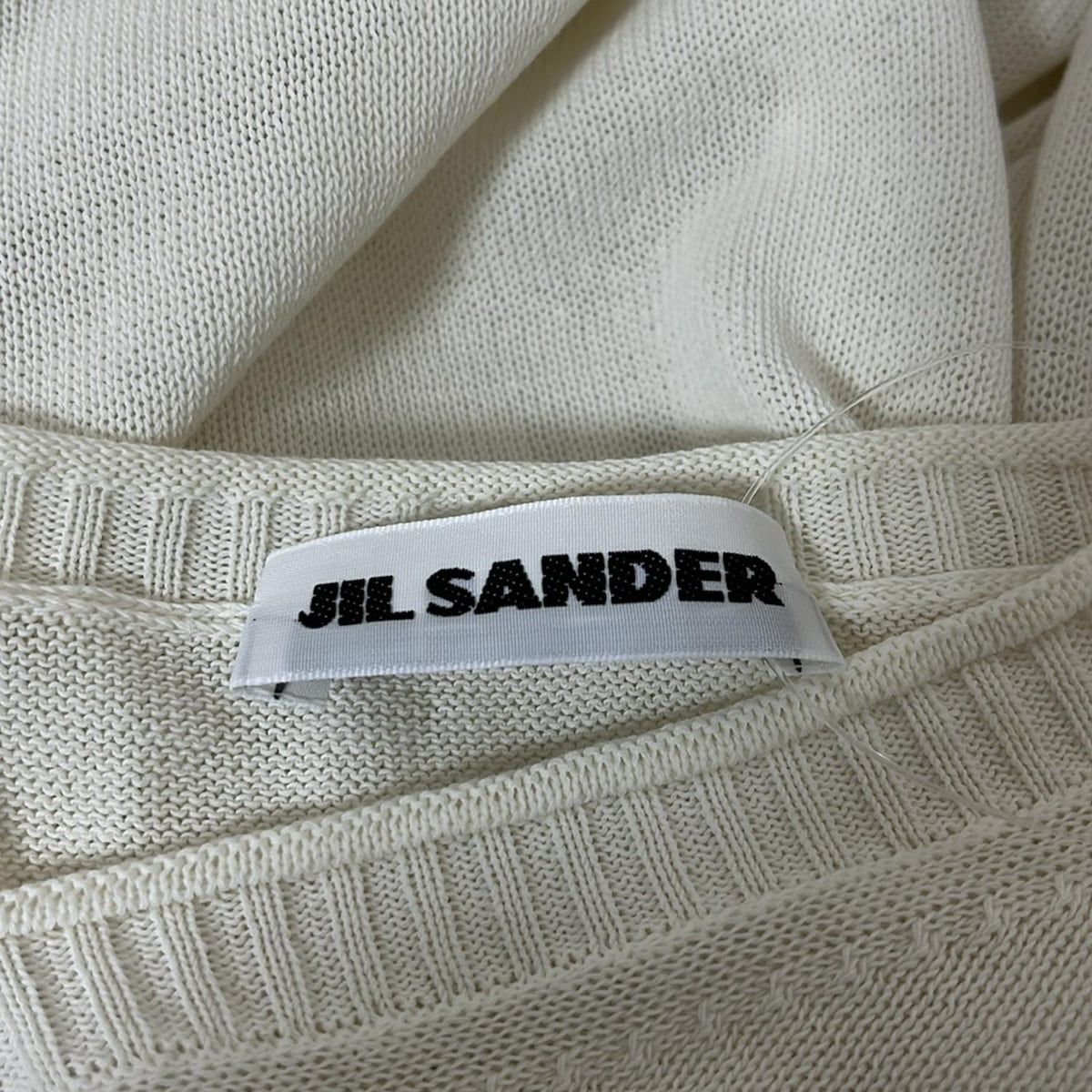 JIL SANDER - JILSANDER(ジルサンダー) 長袖セーター サイズ40 M レディース - アイボリー Vネック JILSANDER(ジルサンダー) 長袖セーター サイズ40 M レディース