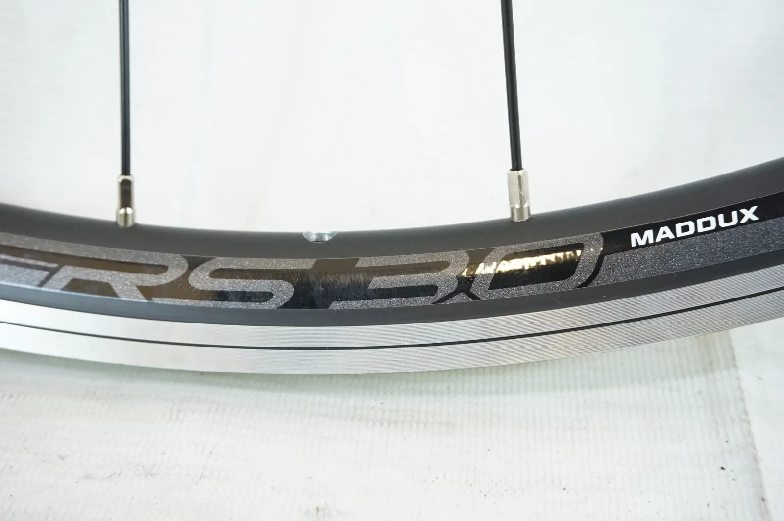 MADDUX 「マダックス」 R3.0 SHIMANO10速 ホイールセット / 浦和