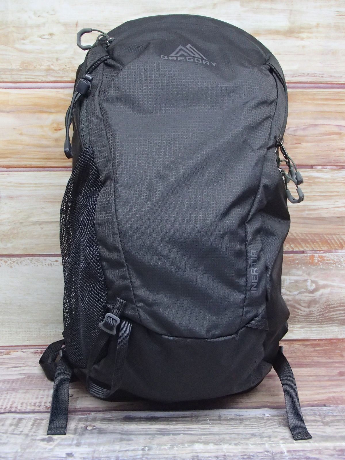 18リットル ファッション GREGORY イナーシア 18 デイパック 未使用