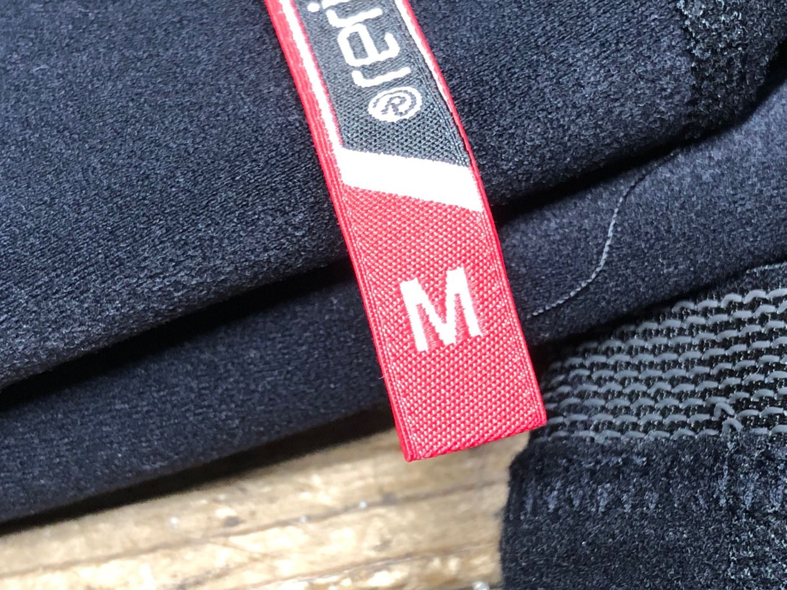 IX042 レリック reric レッグウォーマー 黒 M 裏起毛 防風