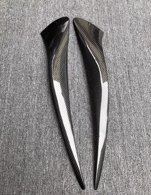 グランツーリスモ ヘッドライトカバー