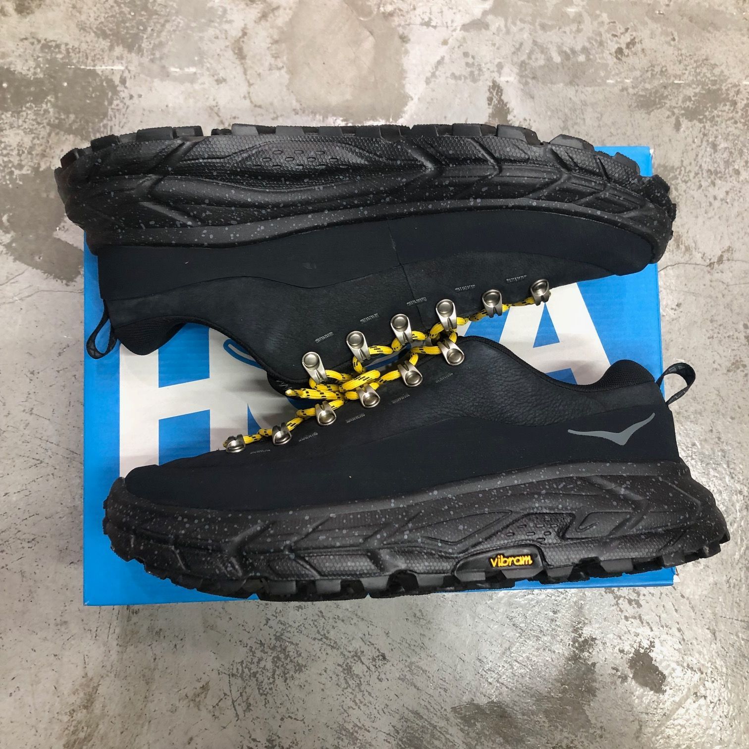定価33000円 HOKA ONE ONE U TOR SUMMIT 1147952 トーサミット 