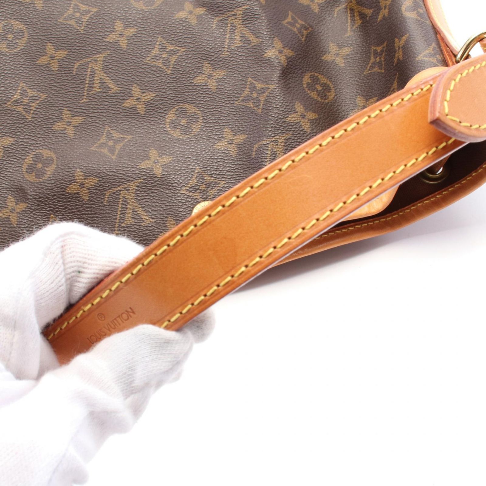 VUITTON