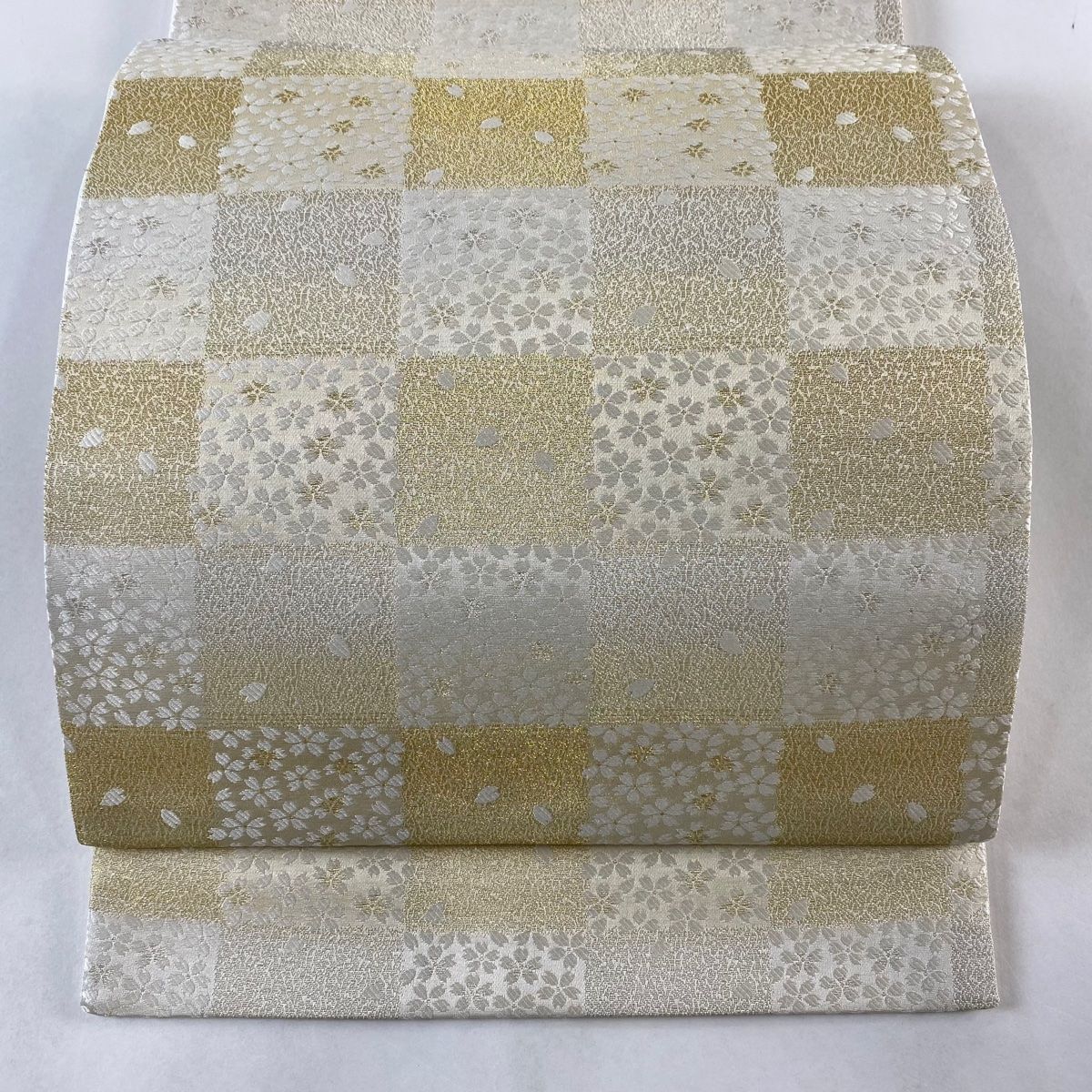 袋帯 美品 名品 市松 桜 金銀糸 クリーム 全通 正絹 【中古】 - メルカリ