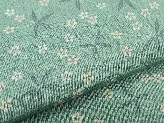 上質な小紋 草花文