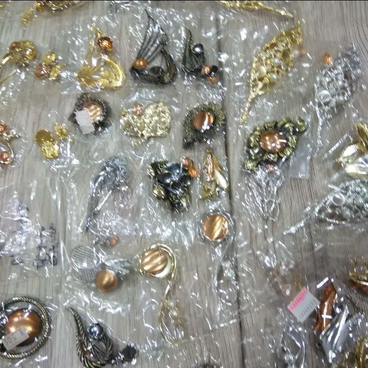 K040 七宝焼き アクセサリー 素材 大量まとめ売り K106七宝焼アクセサリーパーツ素材75点セット - メルカリ