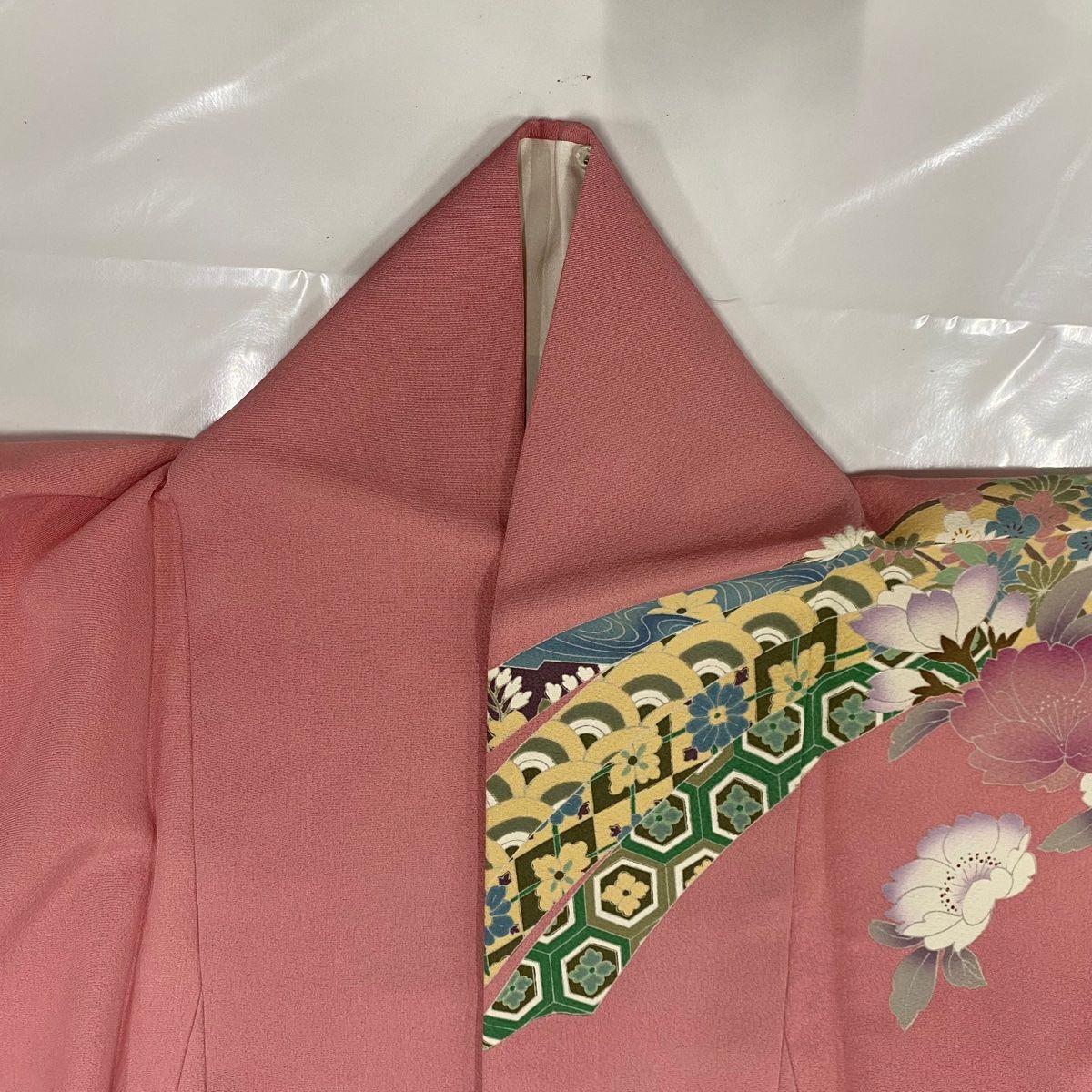 バイセル 着物 美品 名品 振袖 ピンク 草花 桜 流水 鹿の子 金彩 ぼかし 正絹 172cm Mサイズ ☆☆☆☆ 振袖 身丈158.5cm 裄丈64.5cm M 袷 草花 箔 ピンク 正絹 美品 名品