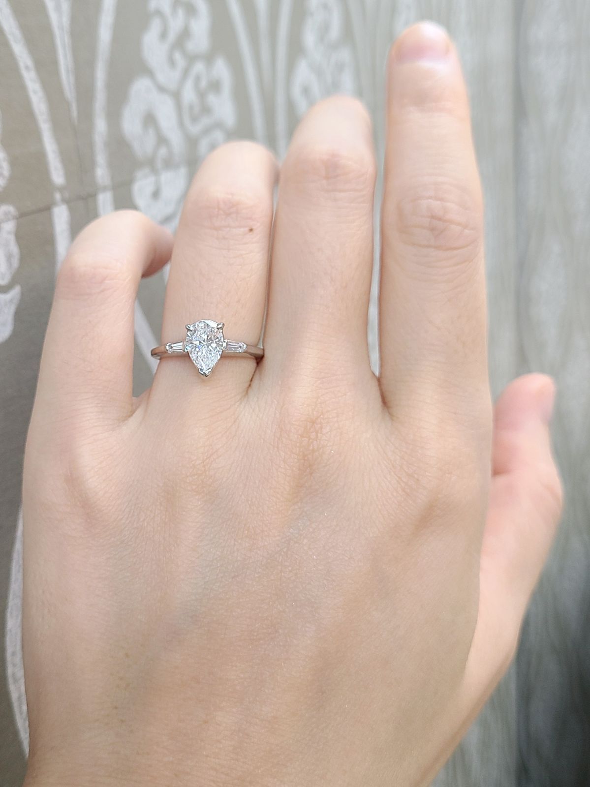 ギラギラ！エレガント 1ctダイヤモンド D SI ペアシェイプ リング ギラギラ！エレガント 1ctダイヤモンド D SI ペアシェイプ リング