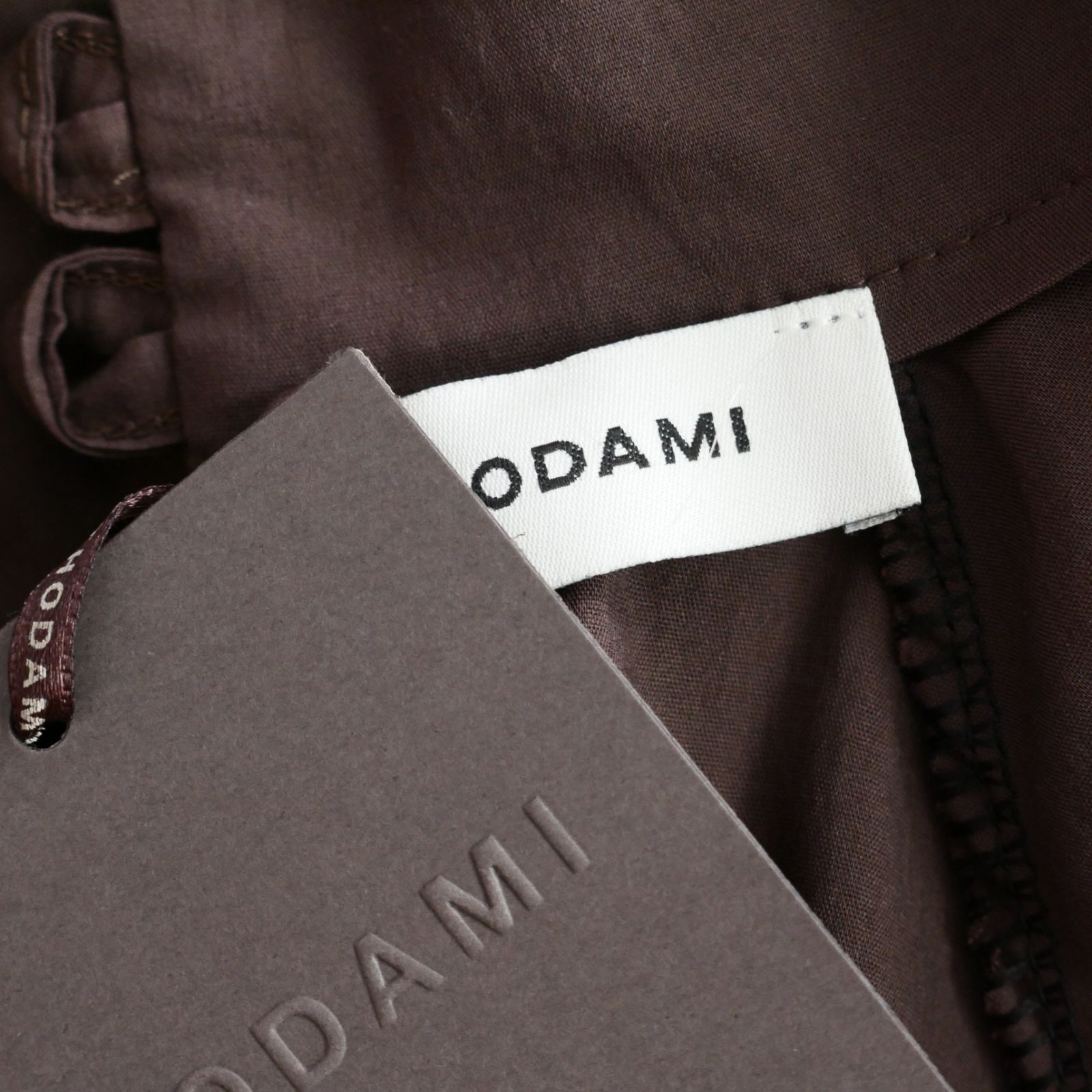 コットンブラウス