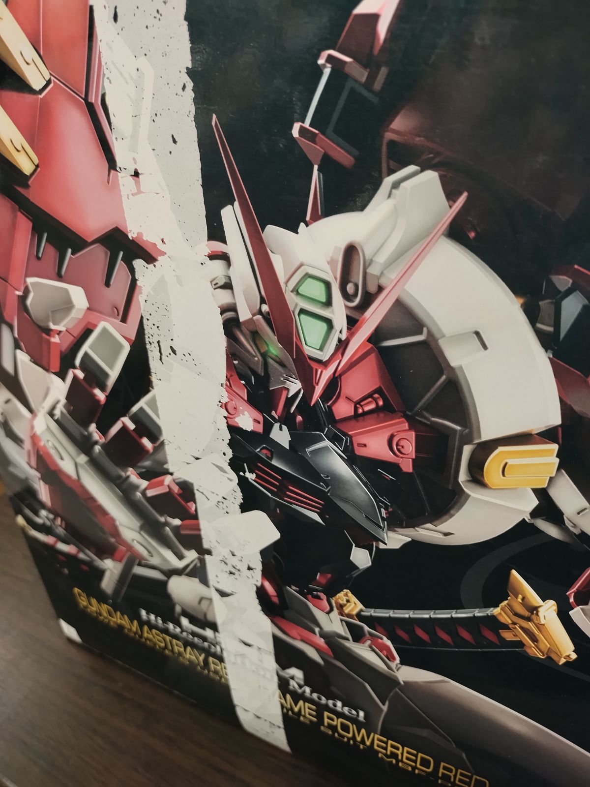プラモデル ハイレゾリューションモデル 機動戦士ガンダムSEED ASTRAY ガンダムアストレイ レッドフレーム パワードレッド 1 100スケール プラモデル 訳アリ品 50