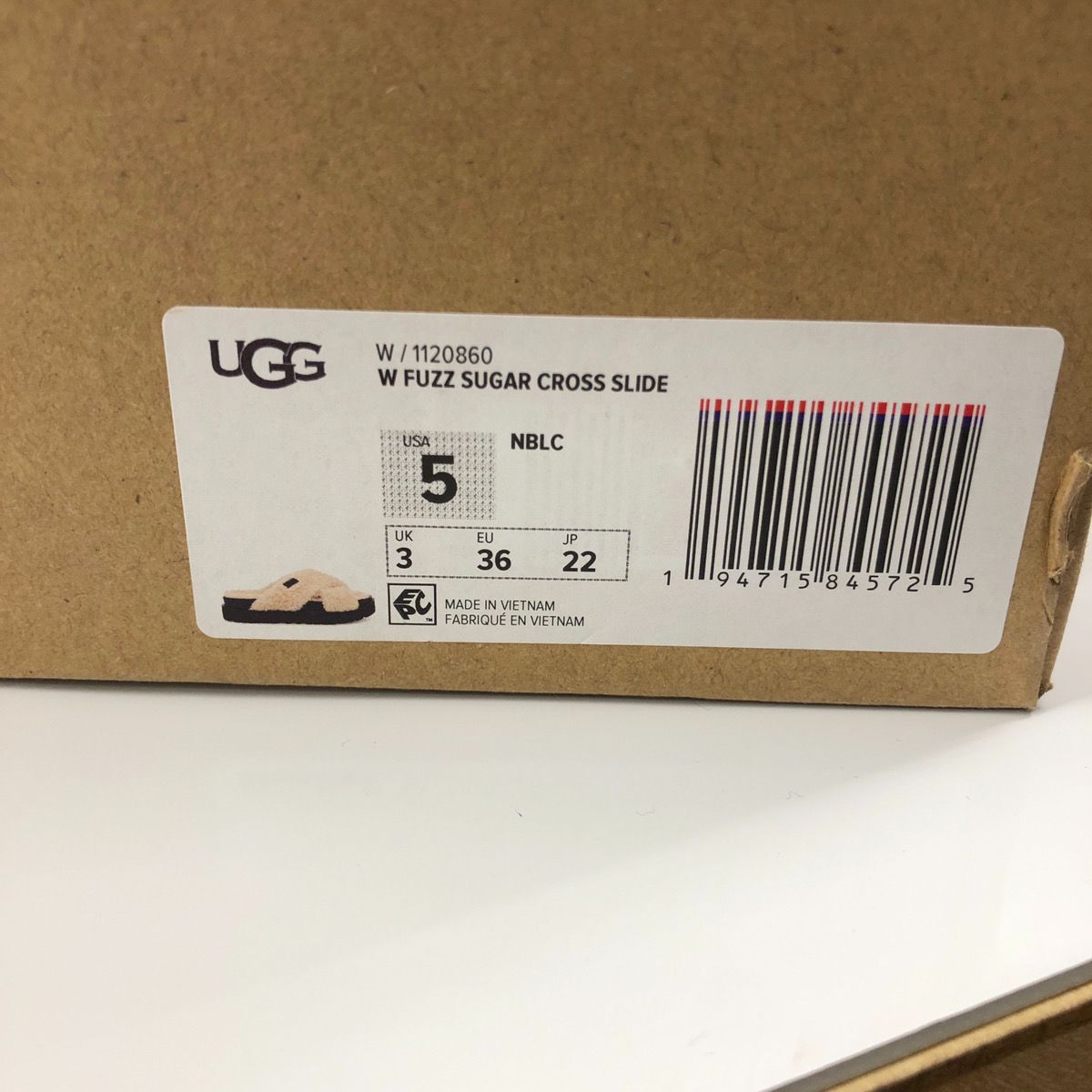 UGG アグ ファー サンダル クロス 厚底 W FUZZ SUGAR CROSS SLIDE