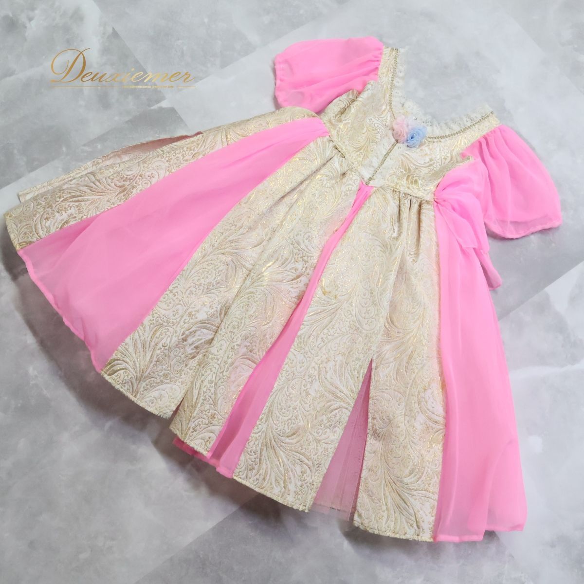 バレエ 衣装 ロマンティックチュチュ ワンピース ドレス 子供 ジュニア ピンク ベージュ 花柄 発表会 劇 キッズ ピンク系 ベージュ系 ゴールド系 フリル レース ダンス 発表会用 ジュニアサイズ 華やか 豪華 コサージュ 衣装発表会 かわいい ステージ バレエ 衣装 ロマンティックチュチュ ワンピース ドレス 子供