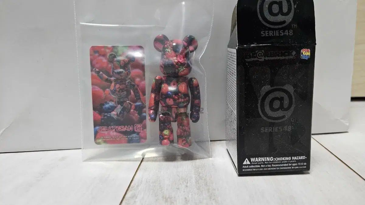 ベアブリック 新品 フルコンプリート キャラクターシリーズ BE@RBRICK