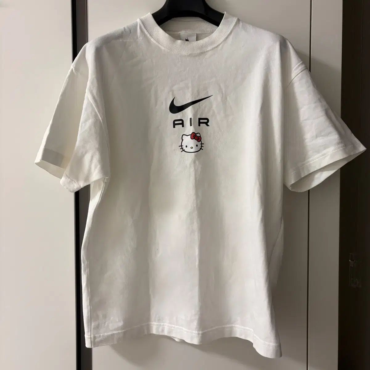 ナイキ ハローキティ