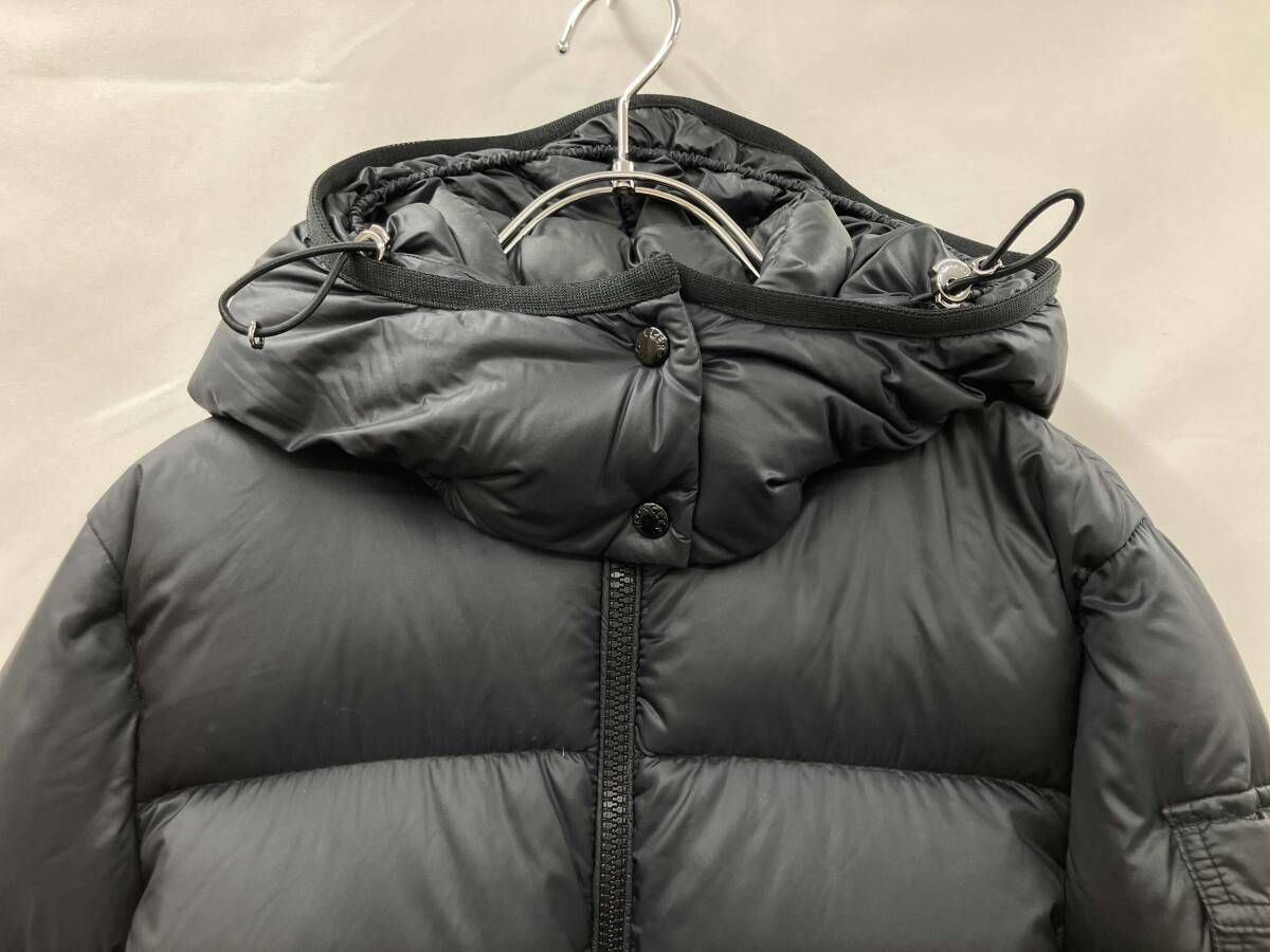 MONCLER モンクレール