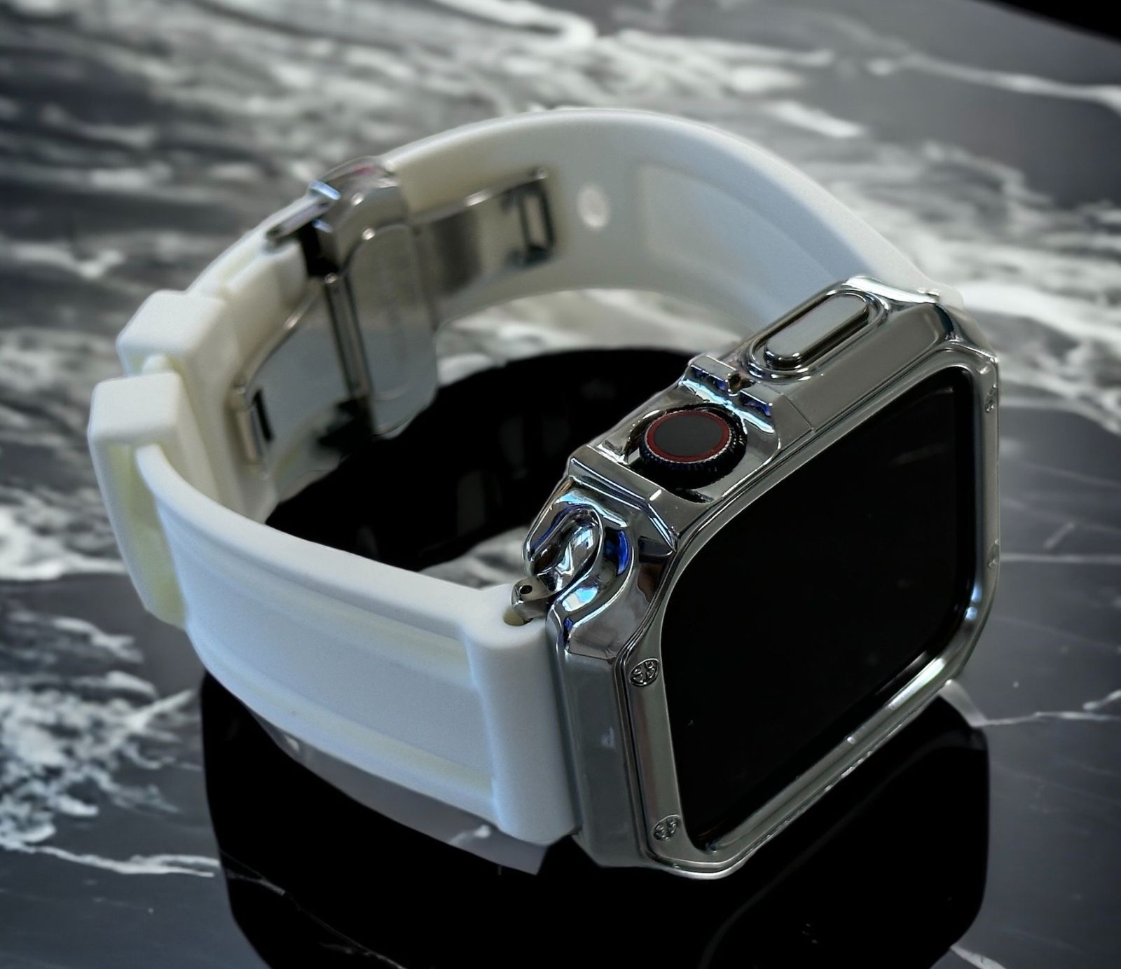 Apple Watch ラバーバンド ベルト&カバー ホワイトWS - メルカリ