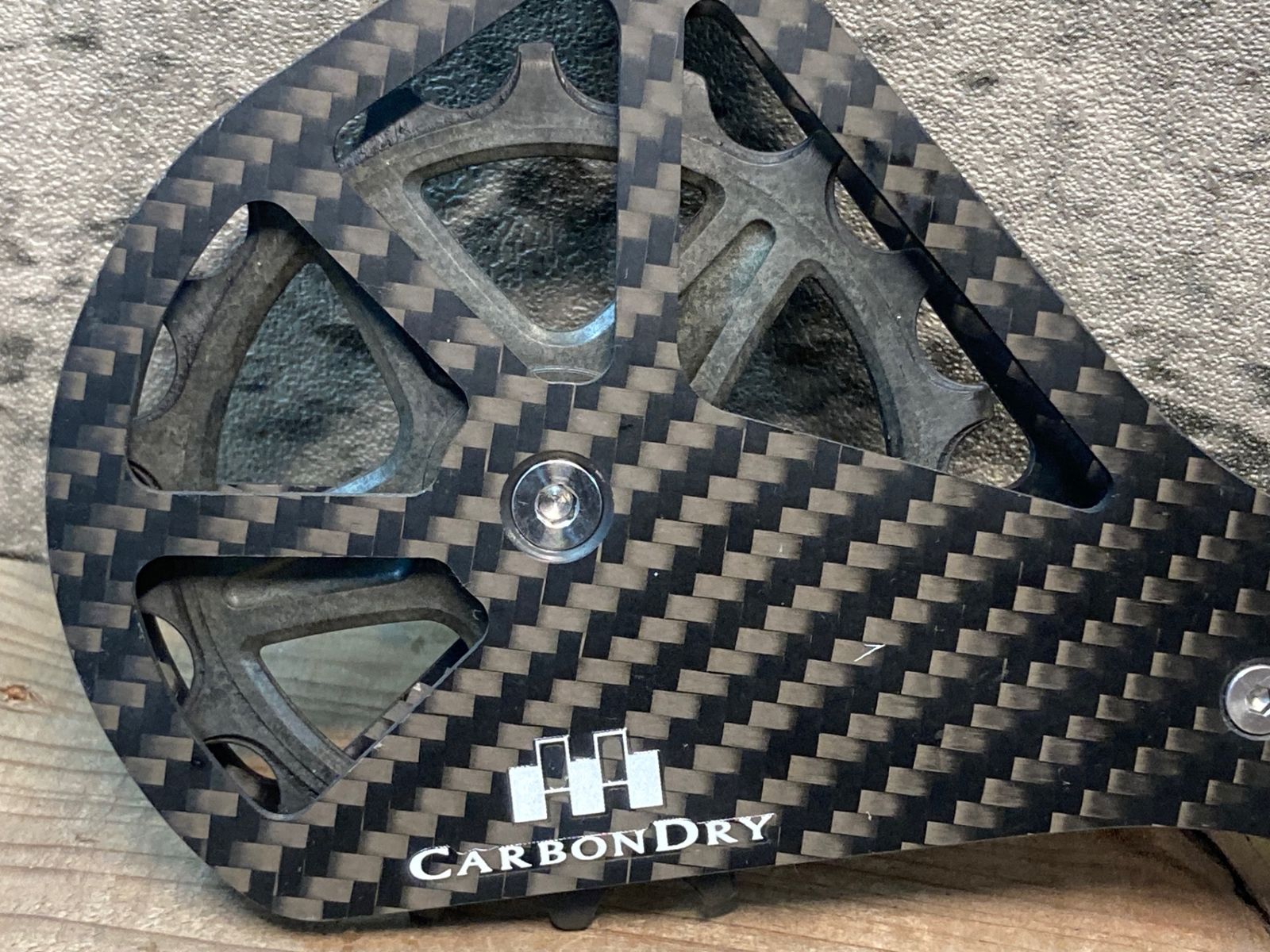 CARBON
