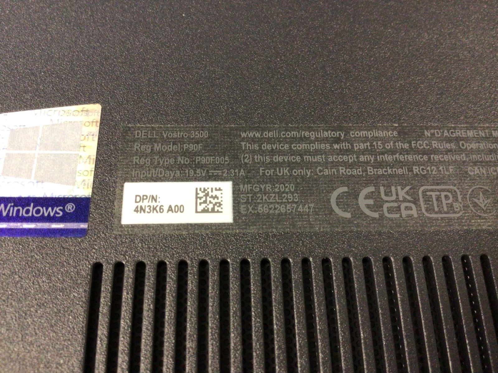 3500 P90F◆i5-1135G7|4GB◆ジャンク扱い