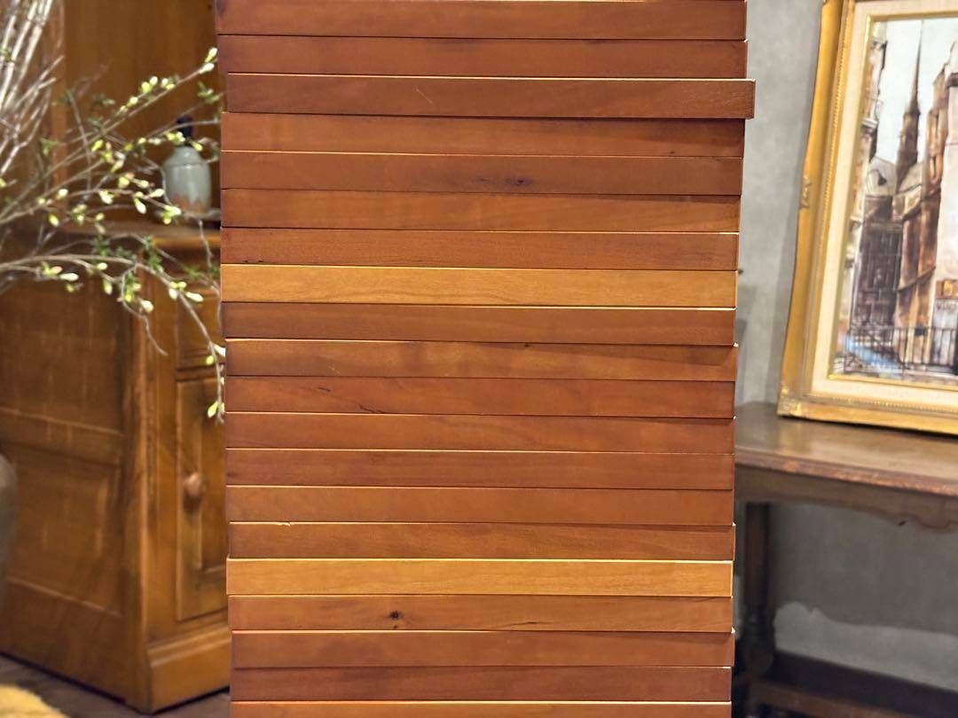 B 回転式CDラック