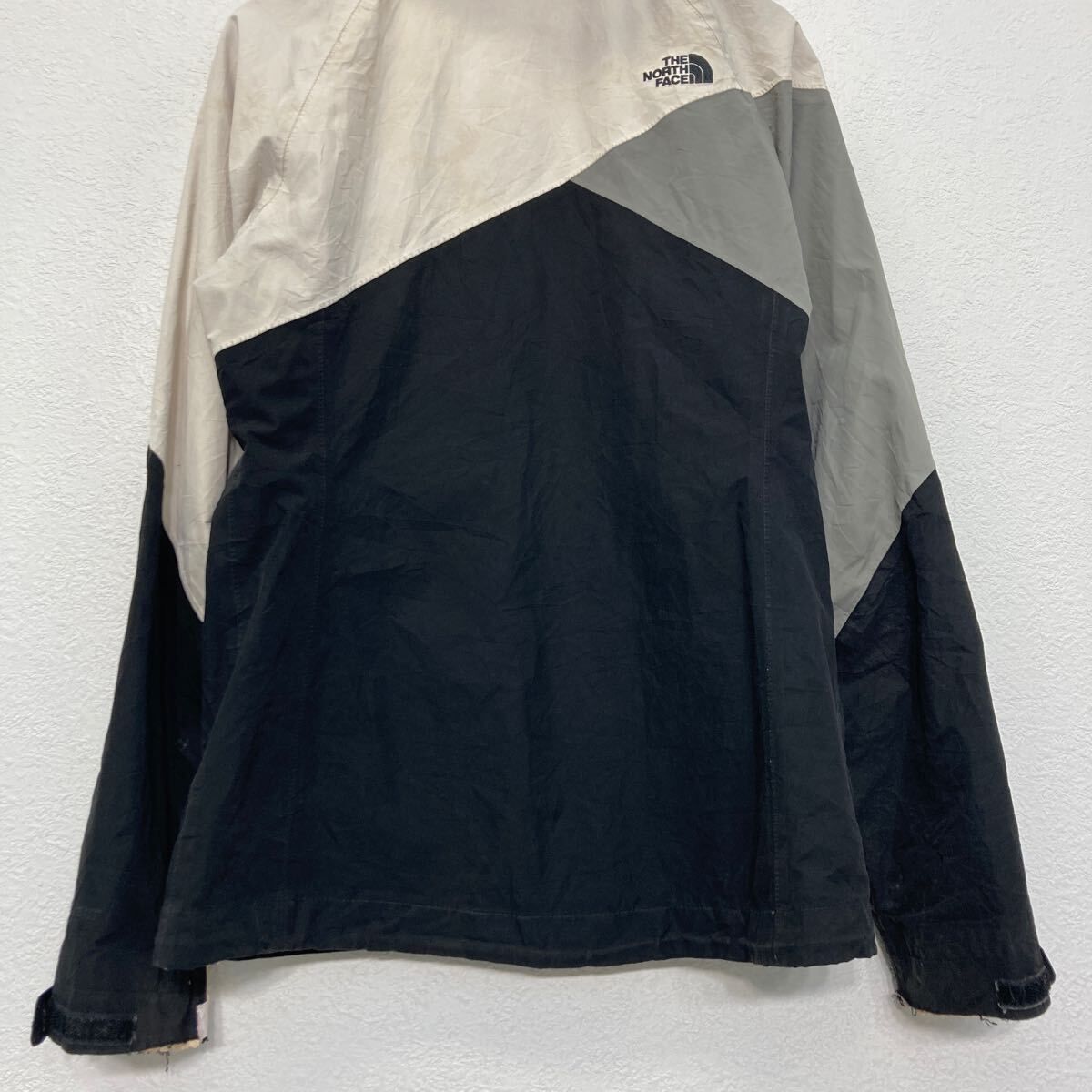 The north face ジップアップ ナイロン ジャケット S レディース ホワイト マウンテンパーカー アウトドア 古着卸 アメリカ仕入 a608-6207