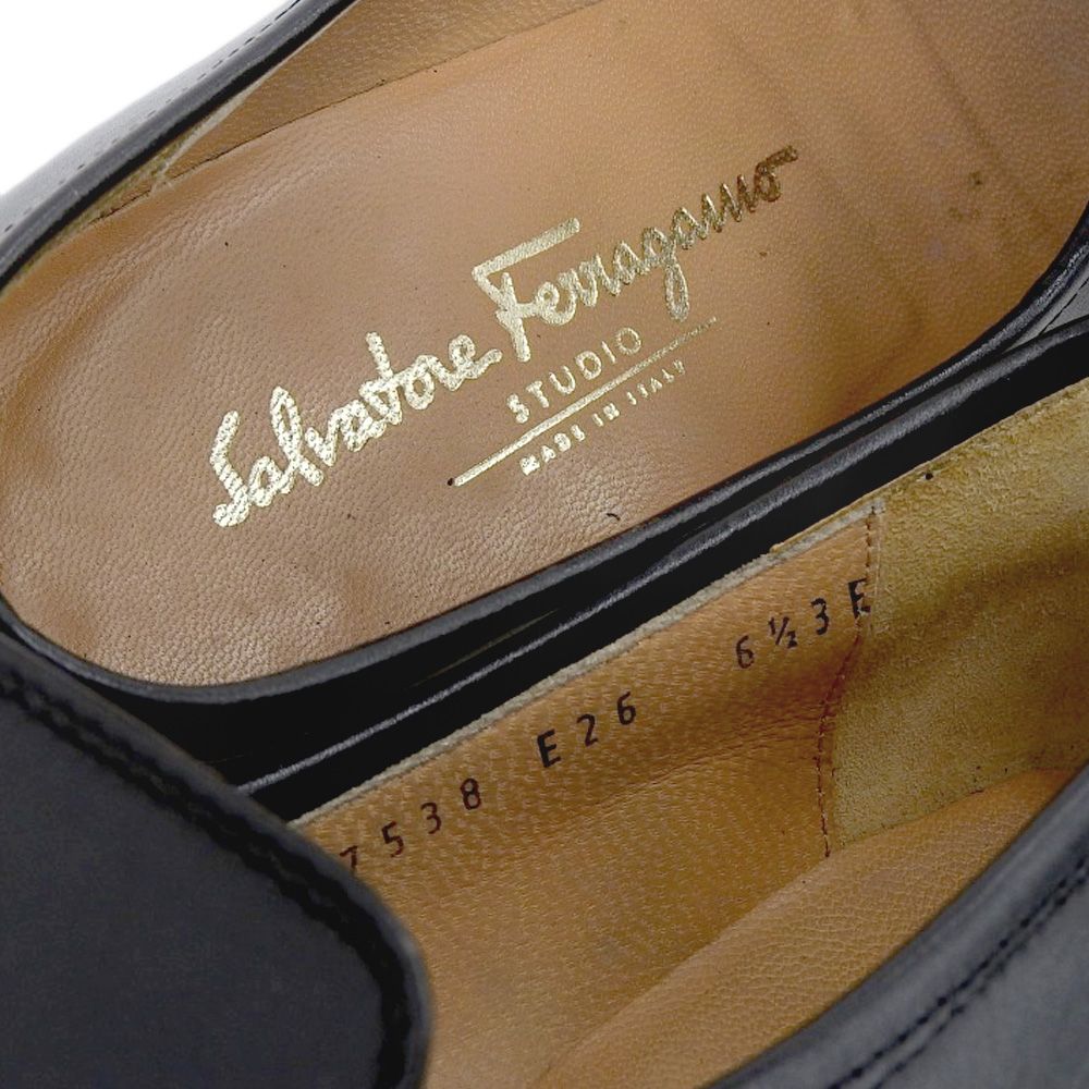 Salvatore Ferragamo サルヴァトーレフェラガモ Salvatore Ferragamo