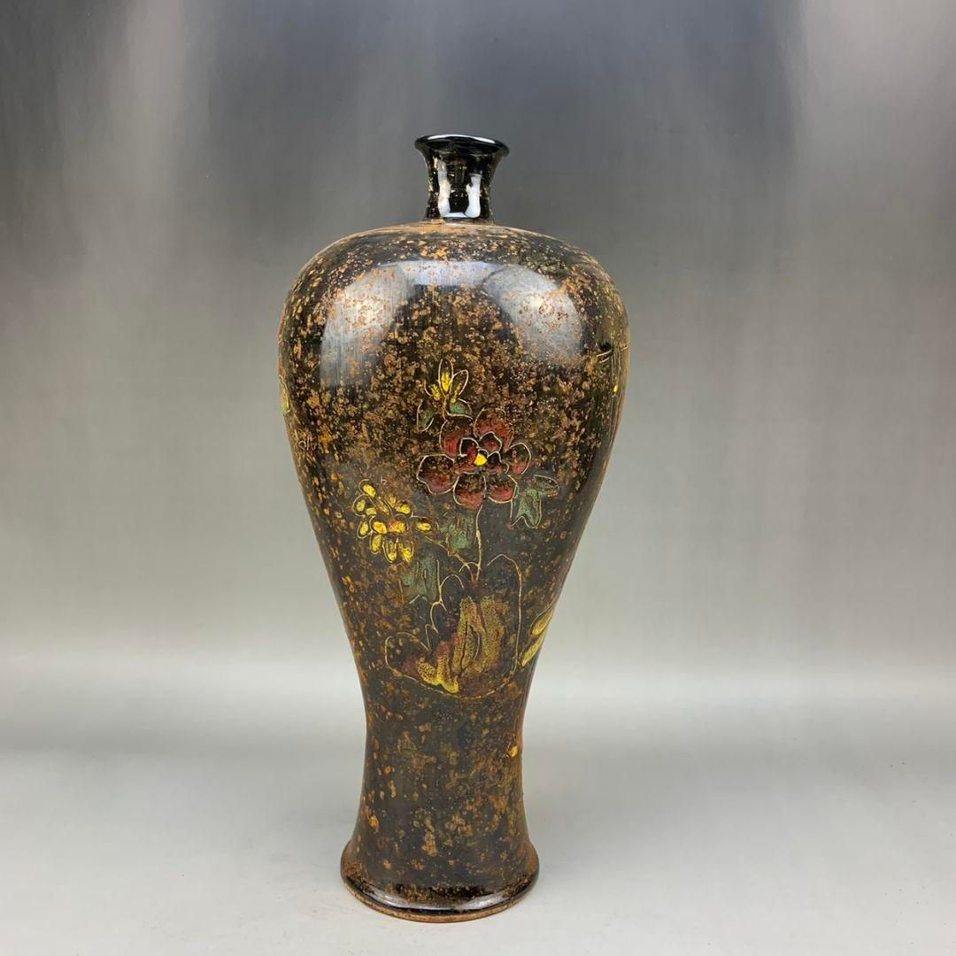 宋定窯 黒金侍女図梅瓶 現代工芸品 美術品 装飾品 置物 - メルカリ
