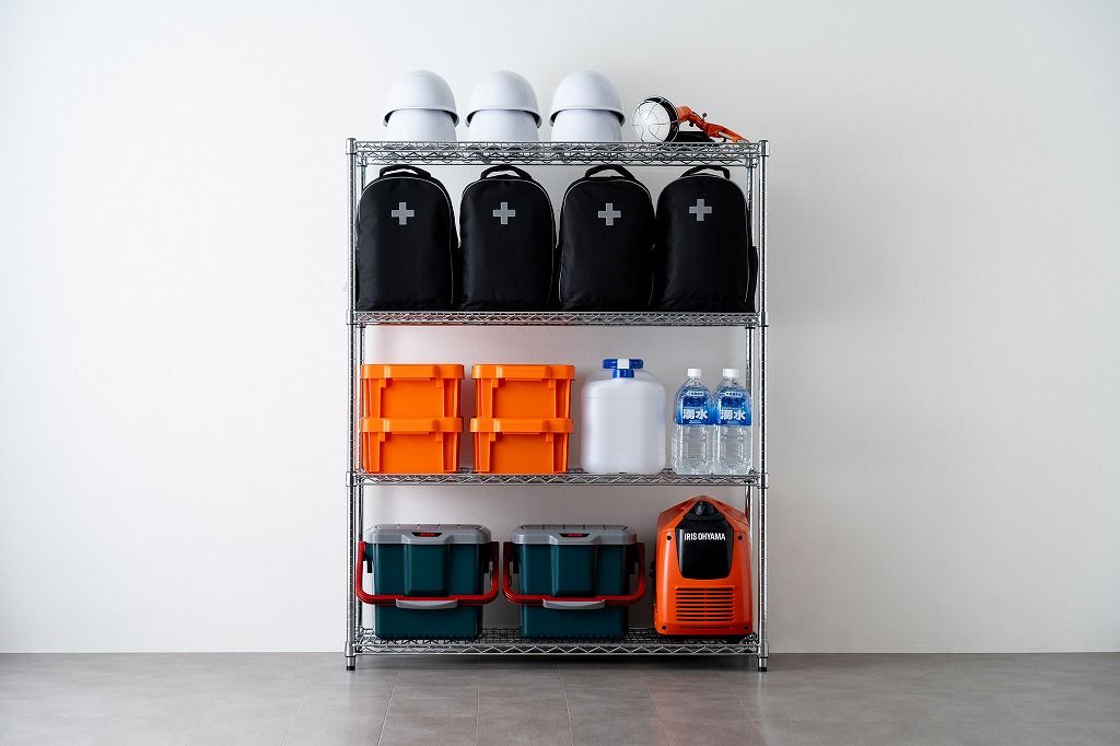 アイリスオーヤマ ラック メタルラック シルバー 防サビ 幅120×奥行46×高さ151cm 4段 耐荷重300kg ポール径25mm パワーメタル 本体 MR-1215JK IRIS OHYAMA MARWIL-DEMENAGEMENTS_CH