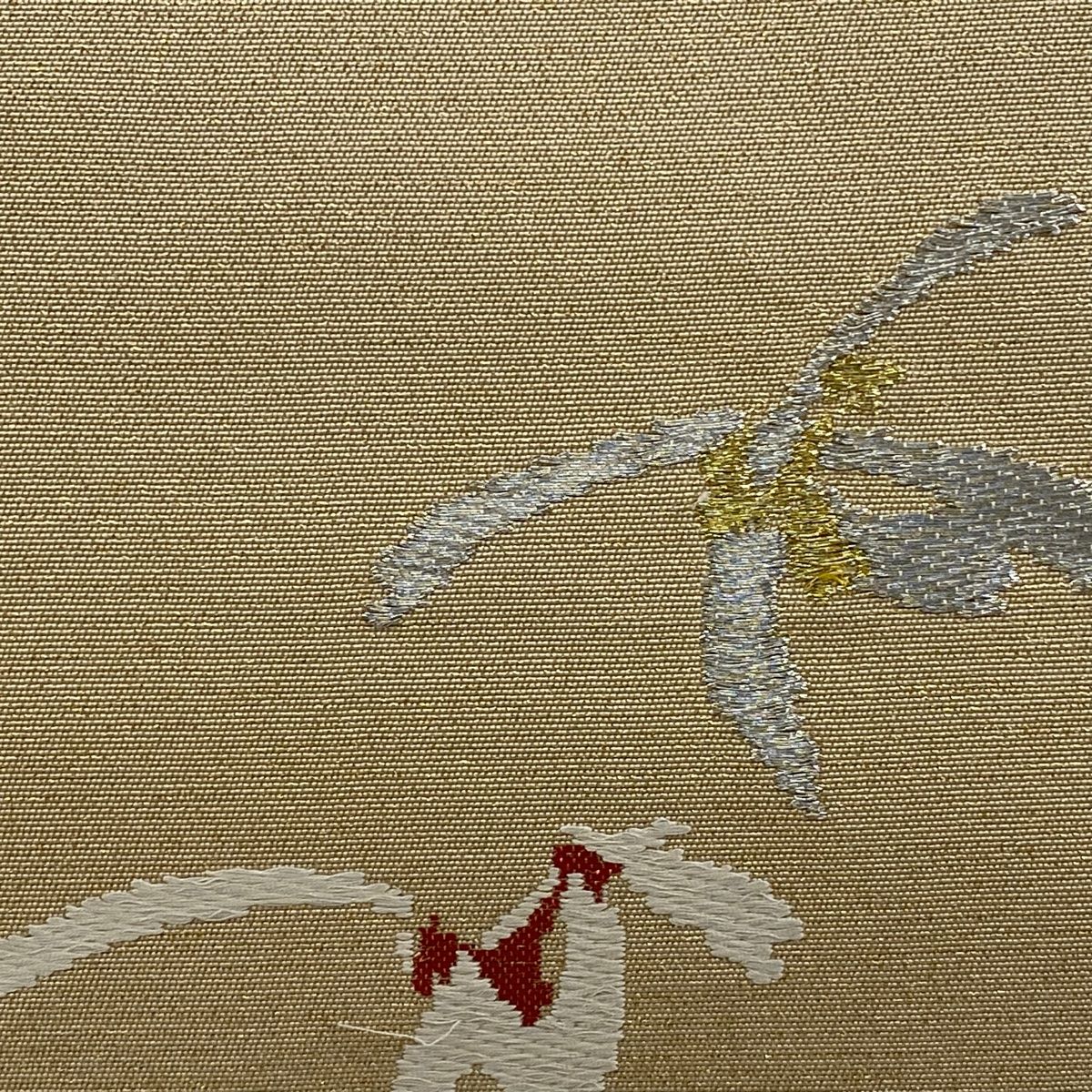 袋帯 龍村平蔵 落款 花 金銀糸 ベージュ お太鼓柄 正絹