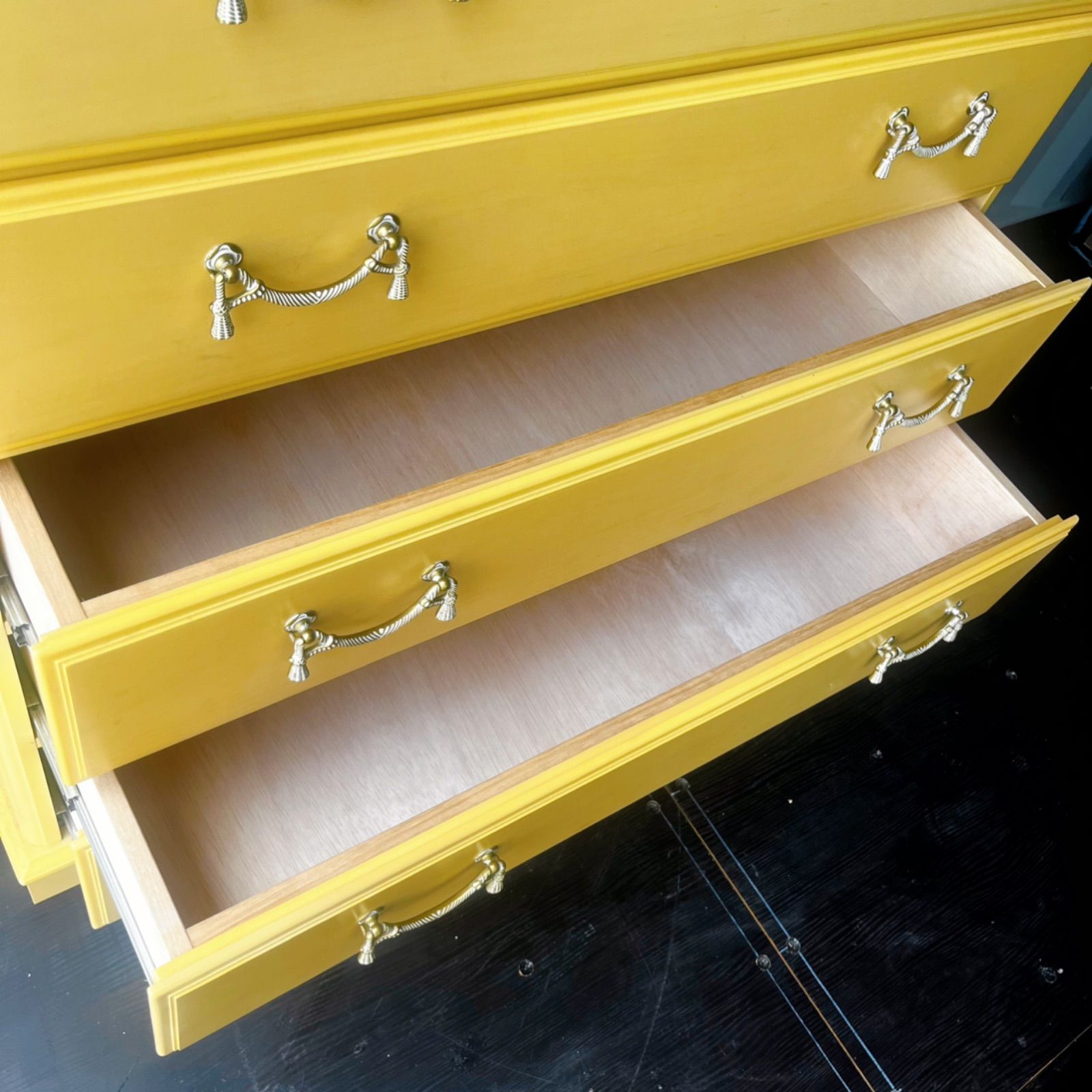 取付無料！大塚家具 マリアンディール アンティーク姫系6段イエローキャビネット✨ 取付無料！大塚家具 マリアンディール アンティーク姫系6段イエロー