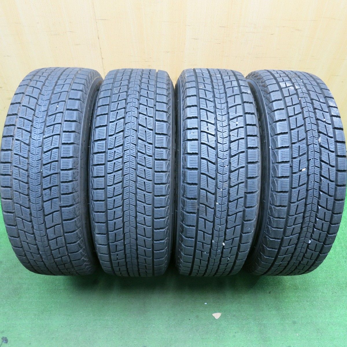 225|65R17 ダンロップ