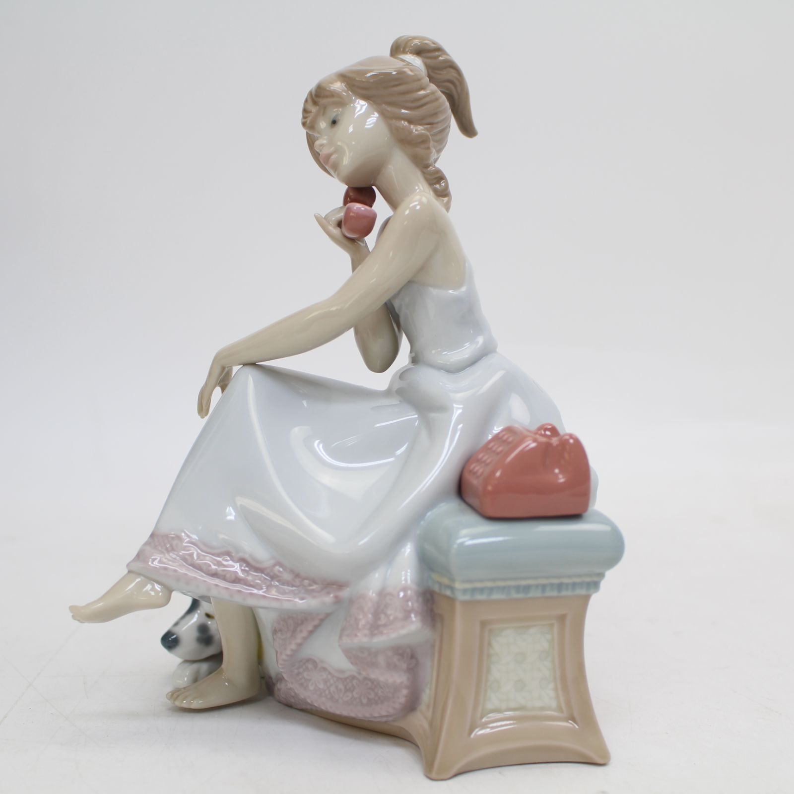 354)【美品】LLADRO リヤドロ No.5466 大事な電話 少女 犬 置物 フィギュリン - メルカリ