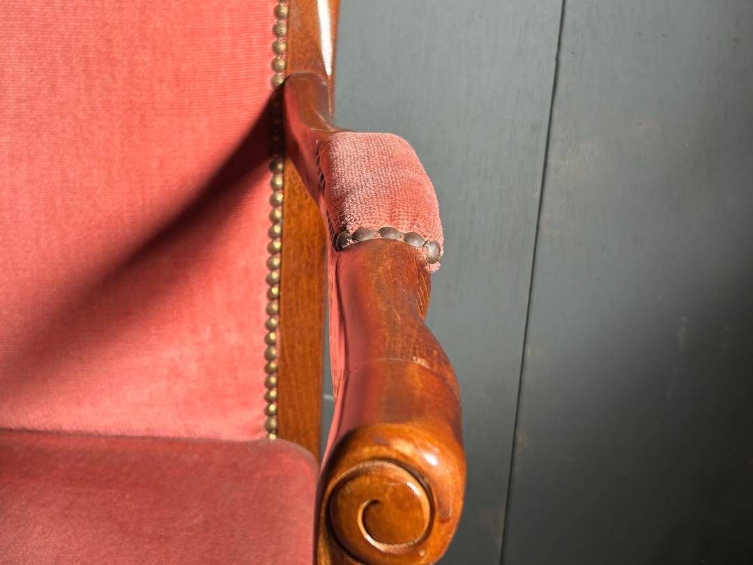 ① フランスアンティーク 輸入家具 ロココ 鋲打 リベット打 アーム ① フランスアンティーク 輸入家具 ロココ 鋲打 リベット打 アーム