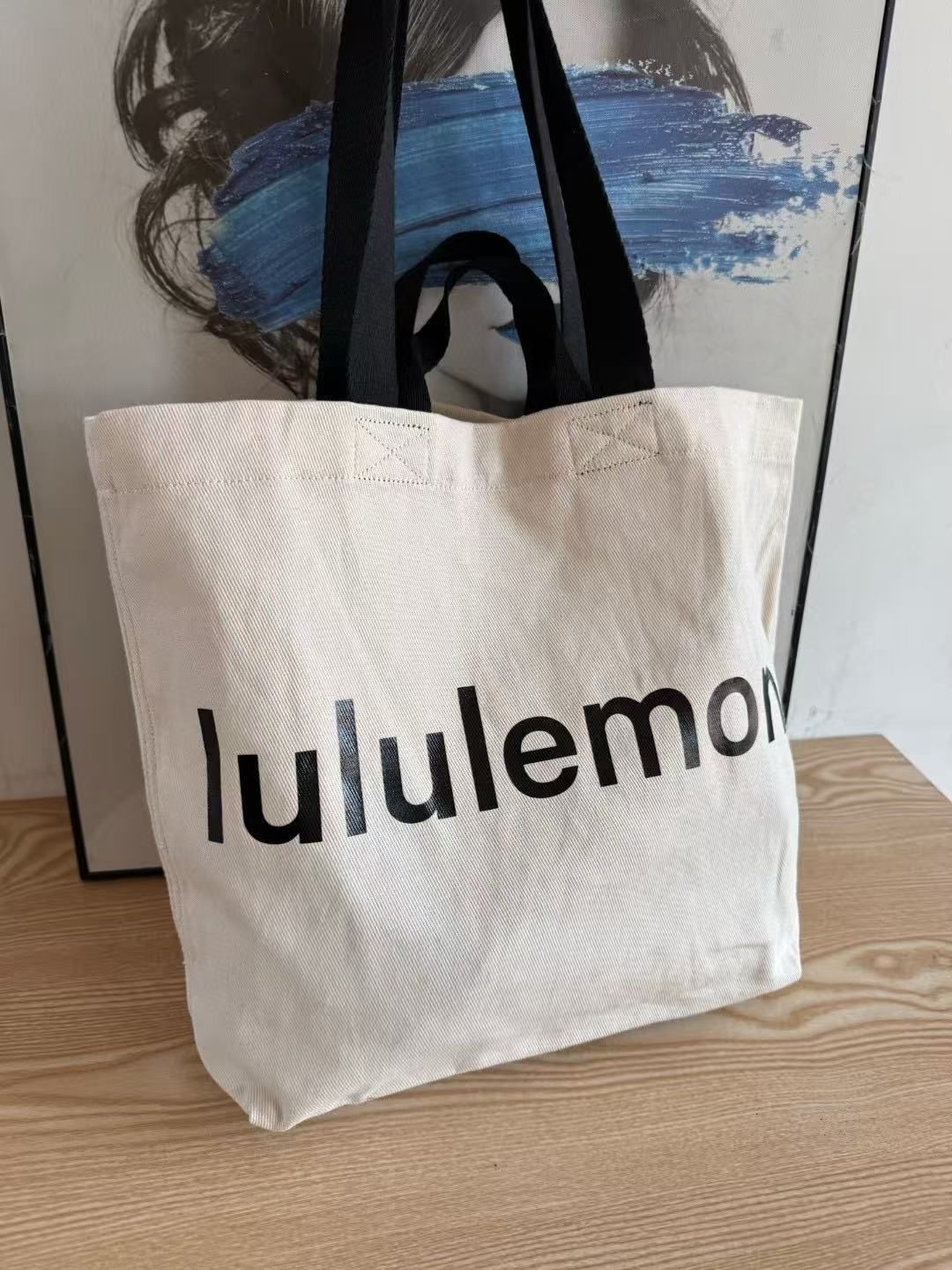【lululemon】キャンバストートバッグ Lululemon Two-Tone Canvas Mini Tote Bag 4.5L - Spiced Chai