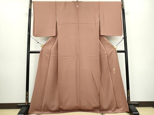 平和屋着物●本草木染作家　瑞鳳　色無地　蘇芳香色　正絹　逸品　AABD0939ck 平和屋着物□本草木染作家 瑞鳳 色無地 紋意匠 蘇芳香色 正絹