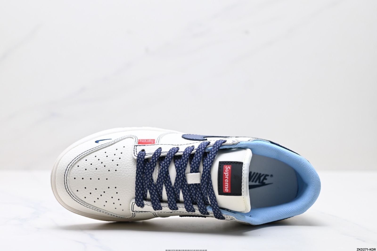 全新未使用Nike Dunk Low x Supreme コラボ スケートボード