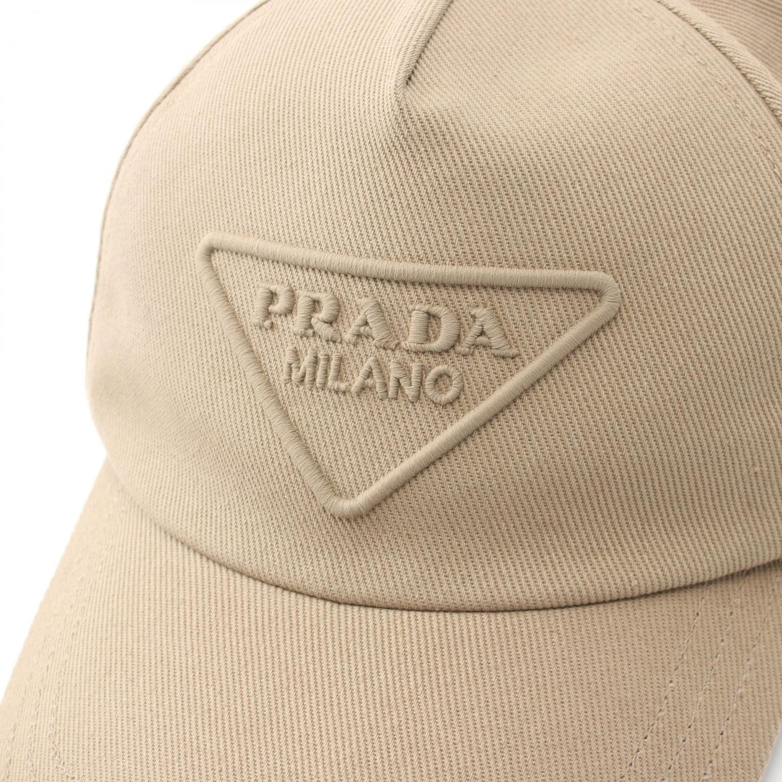 PRADA プラダ