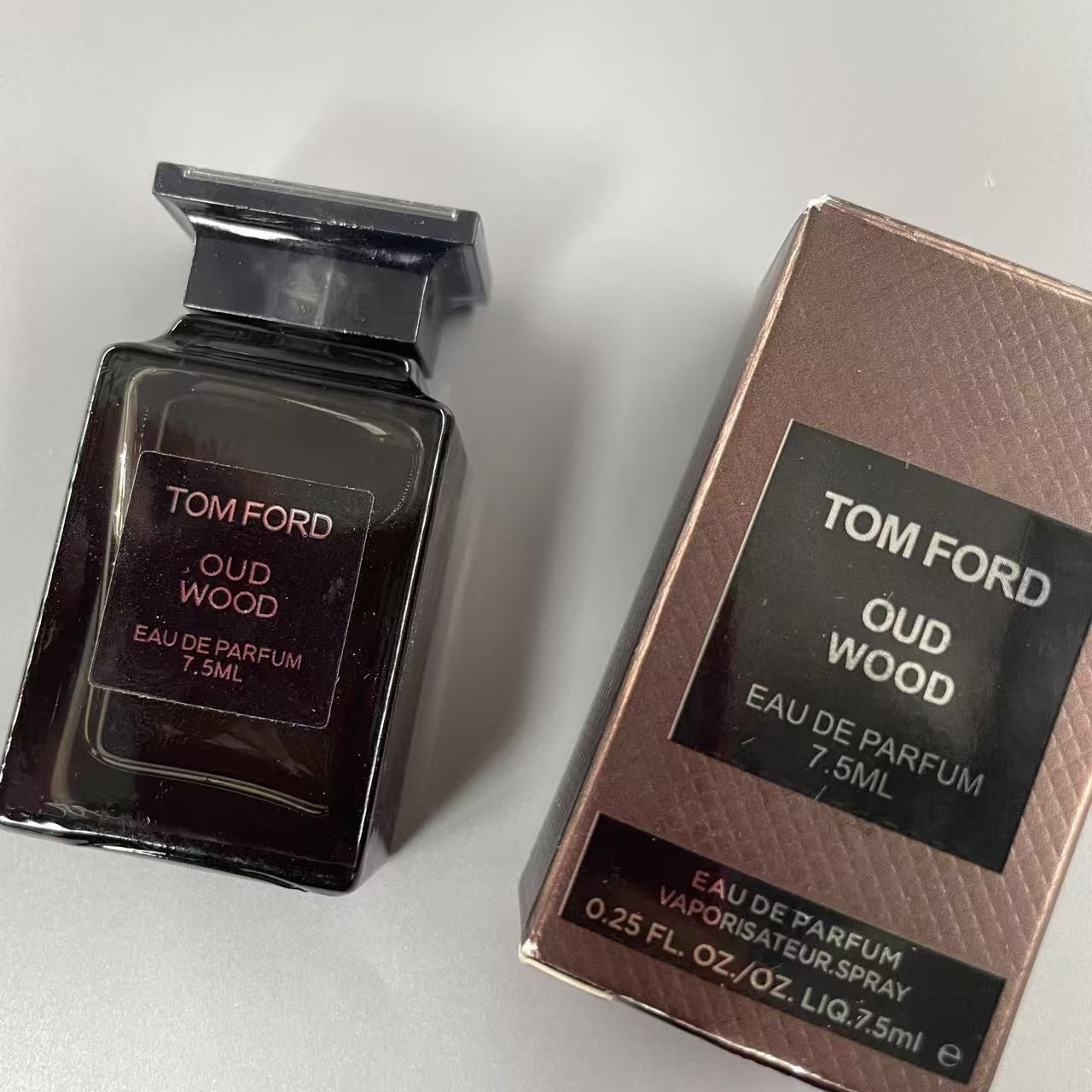 トムフォード TOM FORD OUD WOOD 香水 7.5ml 新品 - メルカリ