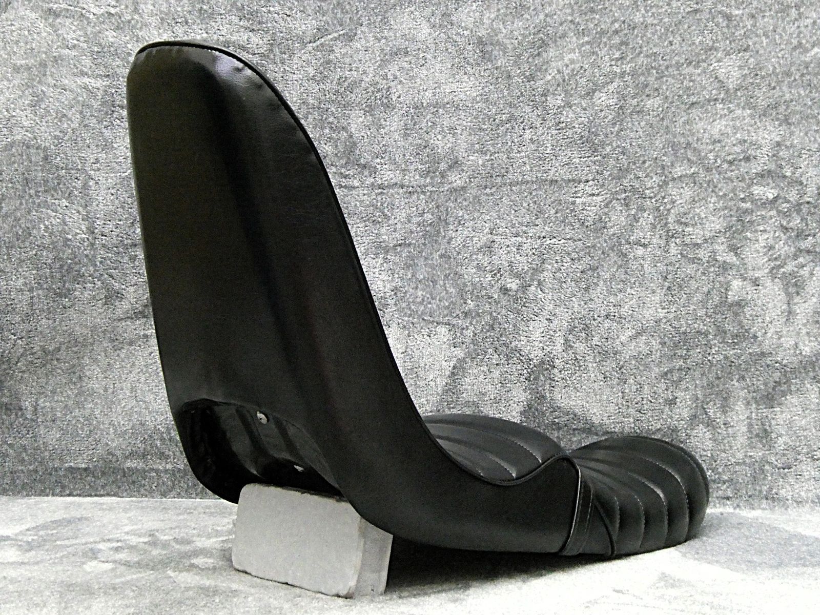 エイプ　黒　エナ　４０ｃｍ　三段シート/ブラック あんこ抜き APE Yahoo!オークション -「エイプ三段シート」(パーツ) (オートバイ