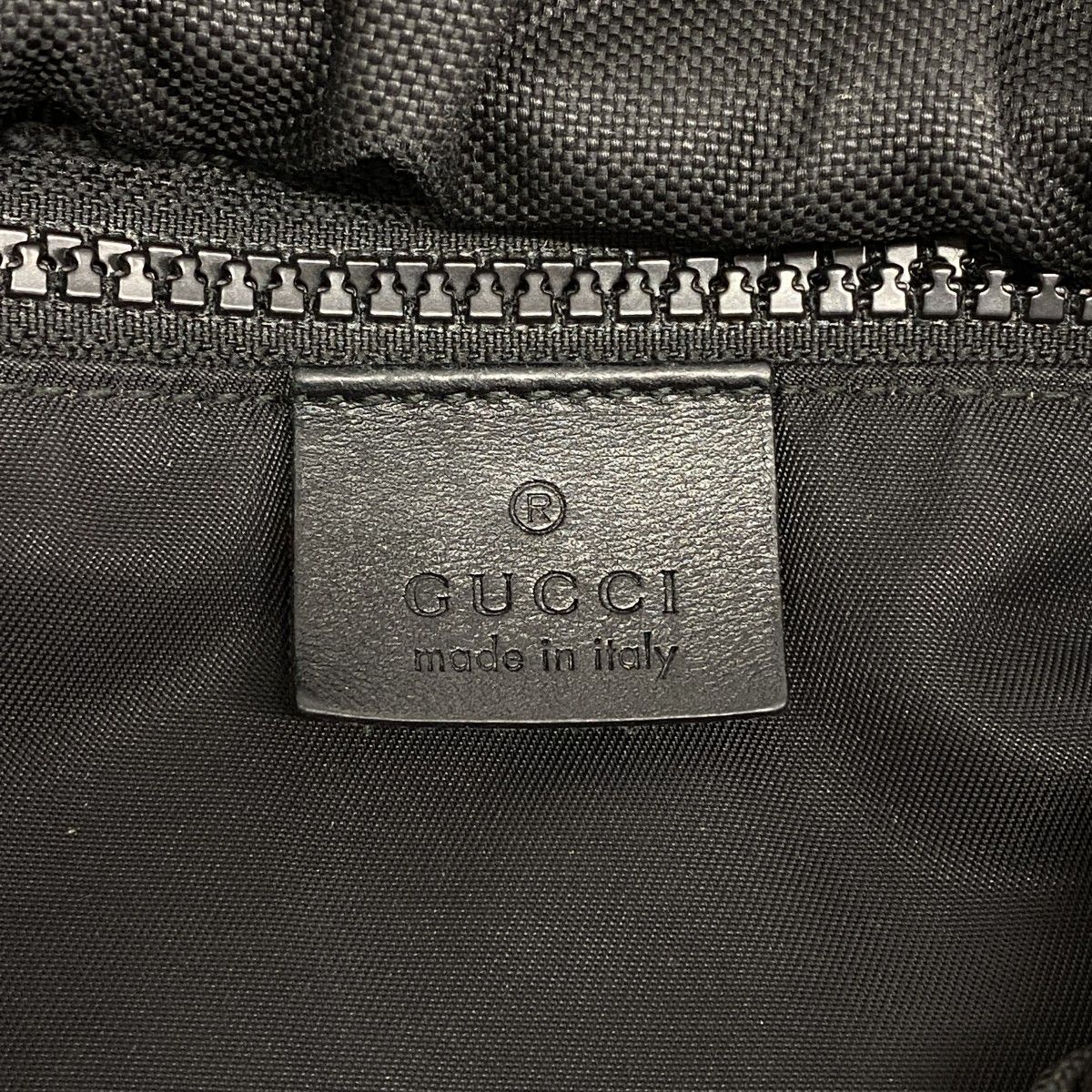 5id4192-h グッチ リュック デイパック アニマリエ 450982 テクノキャンバス ブラック シルバー金具 メンズ レディース ユニセックス DECORATOM_COM_BR