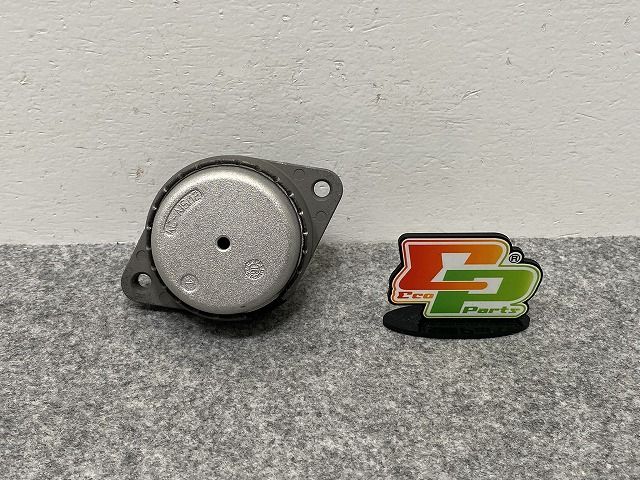 新品!A8(D3) 4E系 純正  エンジン マウント 4E0 199 267 S 4E0199267S アウディ(140381)