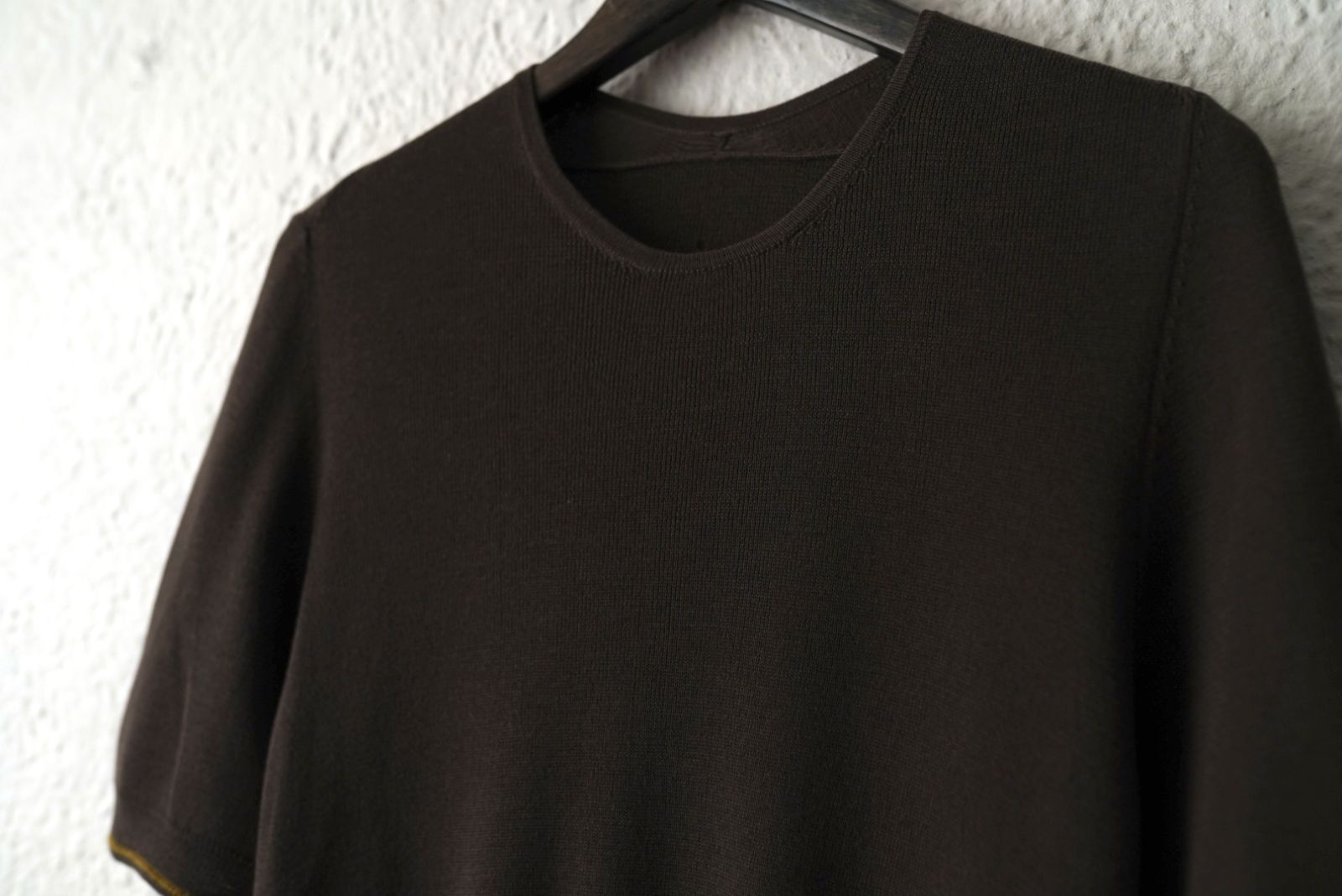レーベルアンダーコンストラクション カシミヤクルーネックニットセーター レーベルアンダーコンストラクション カシミヤクルーネック