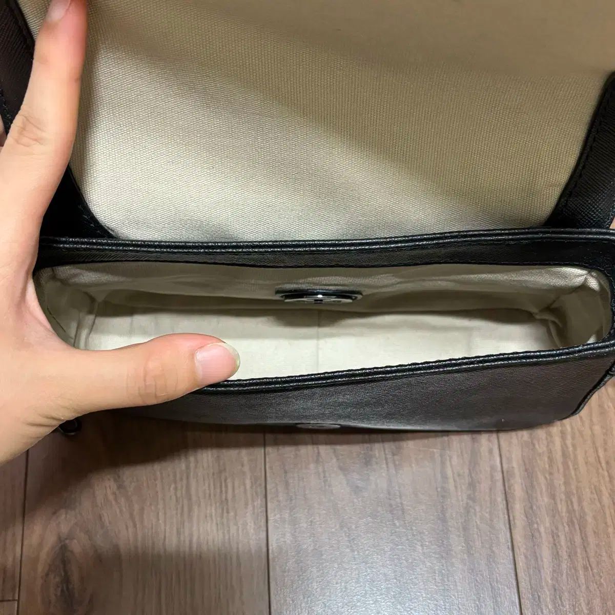 トリーバーチ ショルダーバッグ TORY BURCH エマーソン 136093 104 新品 Tory Burchトリーバーチ ショルダーバッグ