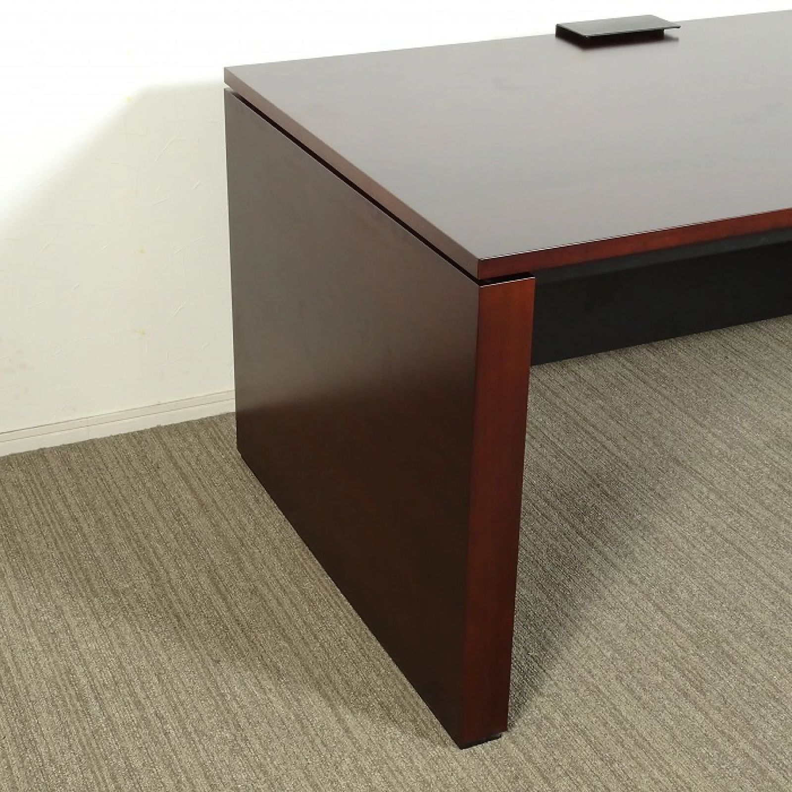 ◾︎SELUNO◾︎ 【展示美品】Cassina ixc. カッシーナイクスシー BROAD 