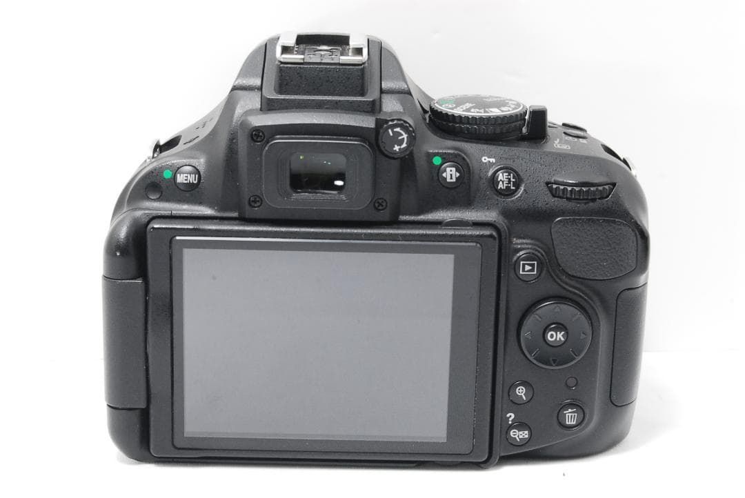❤シャッター数新品級 Nikon D5200 一眼レフ スマホ転送 ニコン