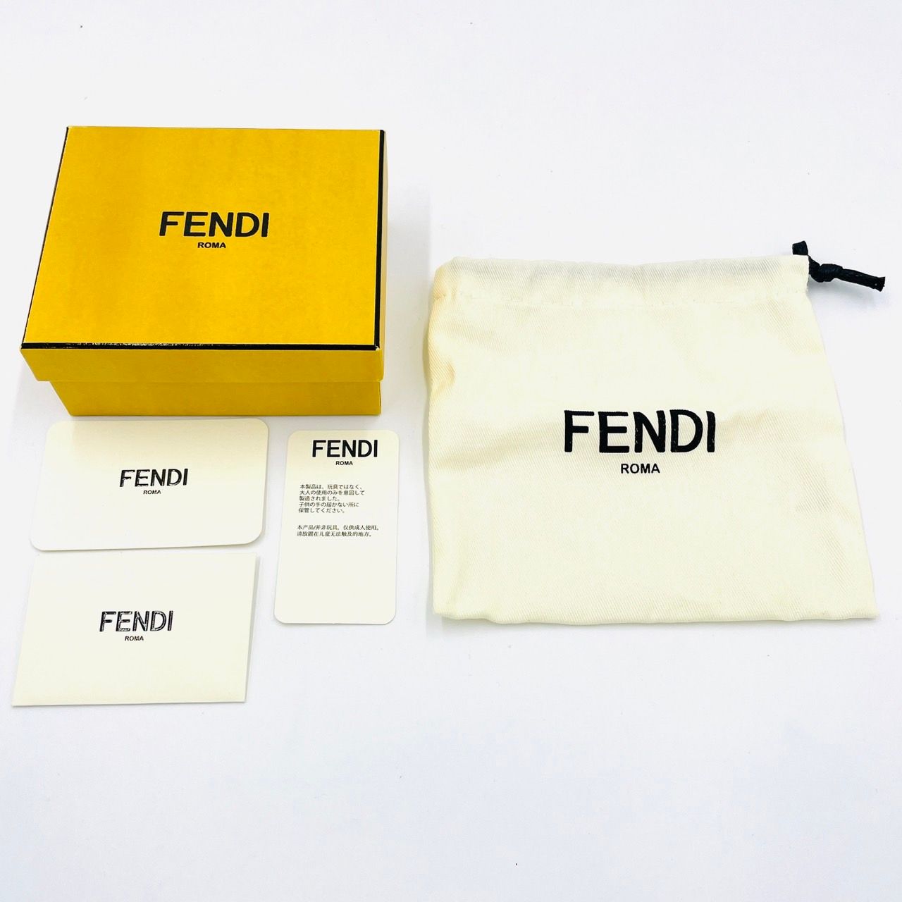 フェンディ FENDI キーホルダー オーロック ピンク 箱付き キー