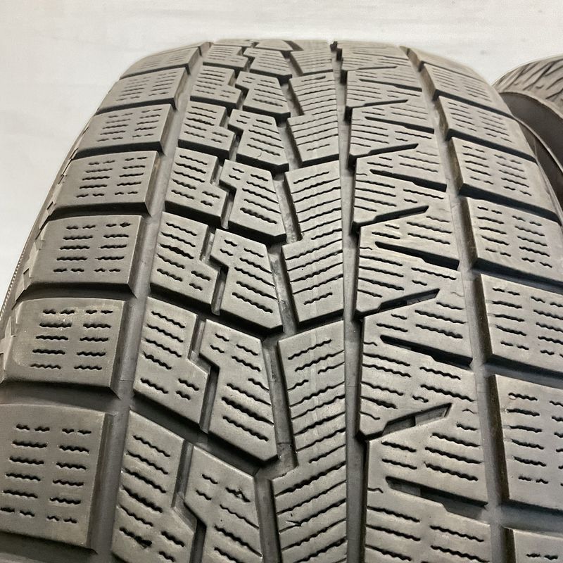 2本 スタッドレスタイヤ