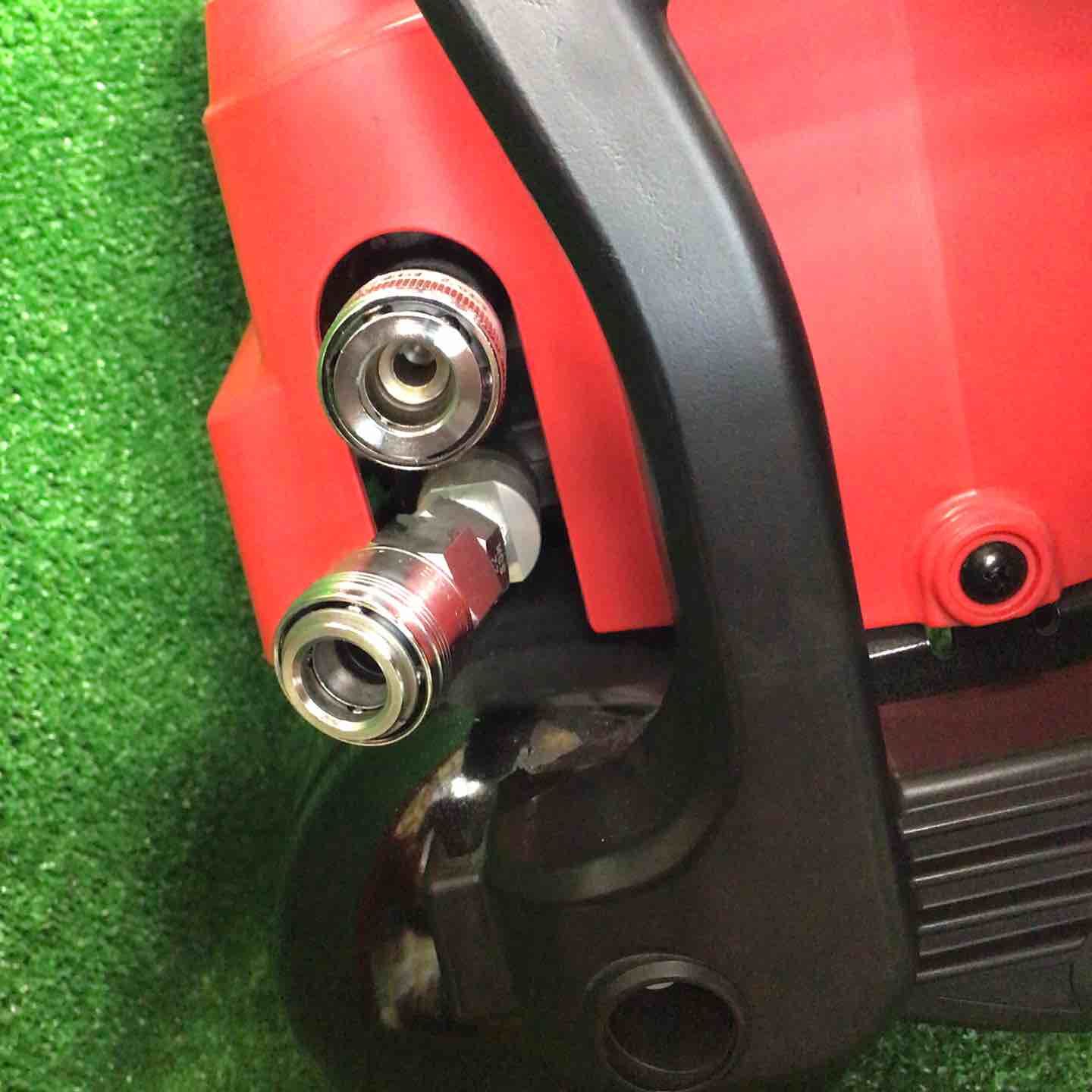 MAX エアコンプレッサー