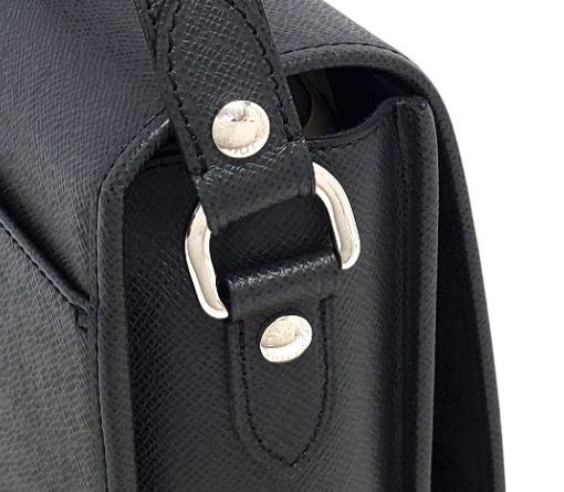 ✨良品✨ルイヴィトン タイガ アンドレイ　メッセンジャーバッグ グリズリ タイガ アンドレイ グリズリ 詳細情報とお値段【ルイ・ヴィトン