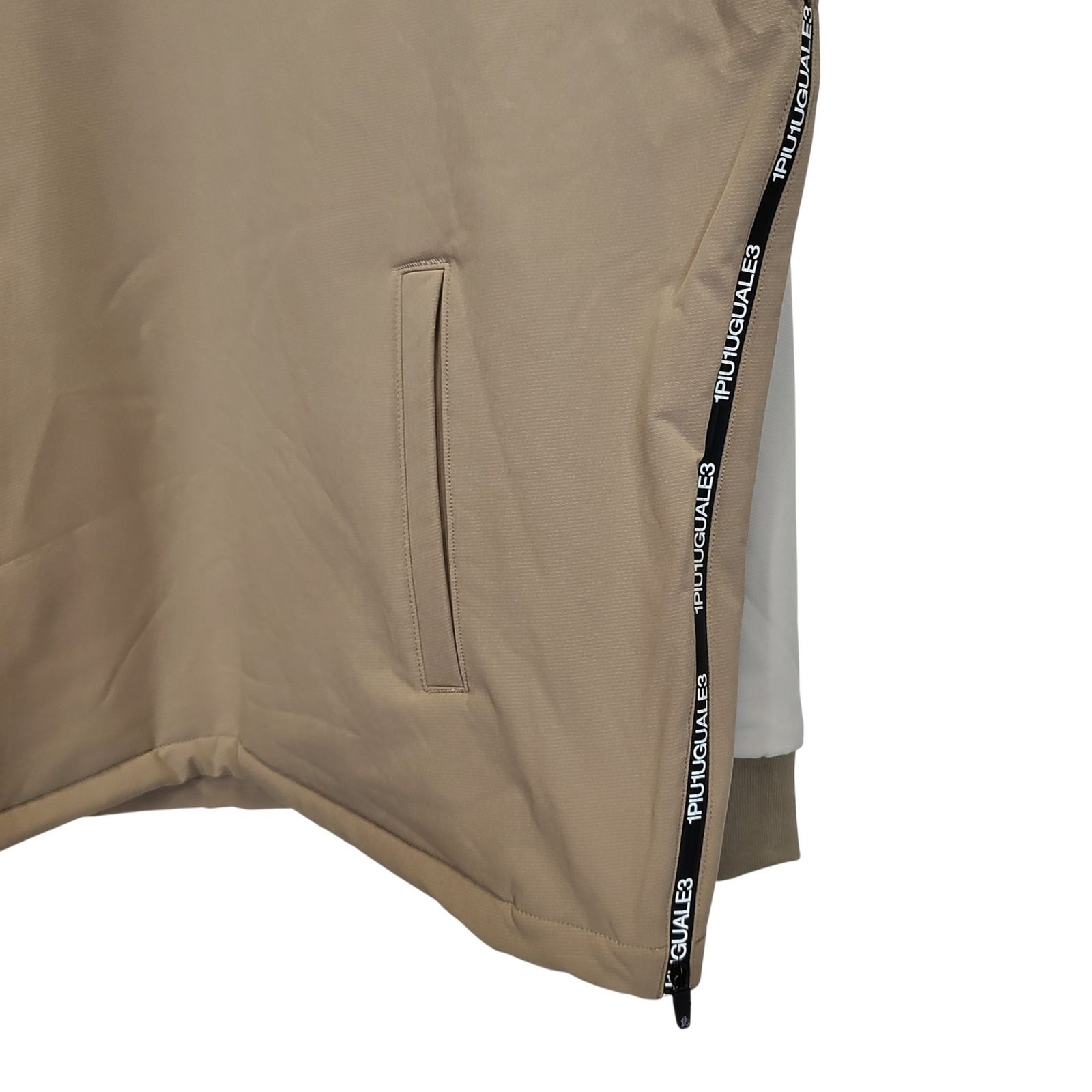 ウノピゥウノウグァーレトレ ゴルフ